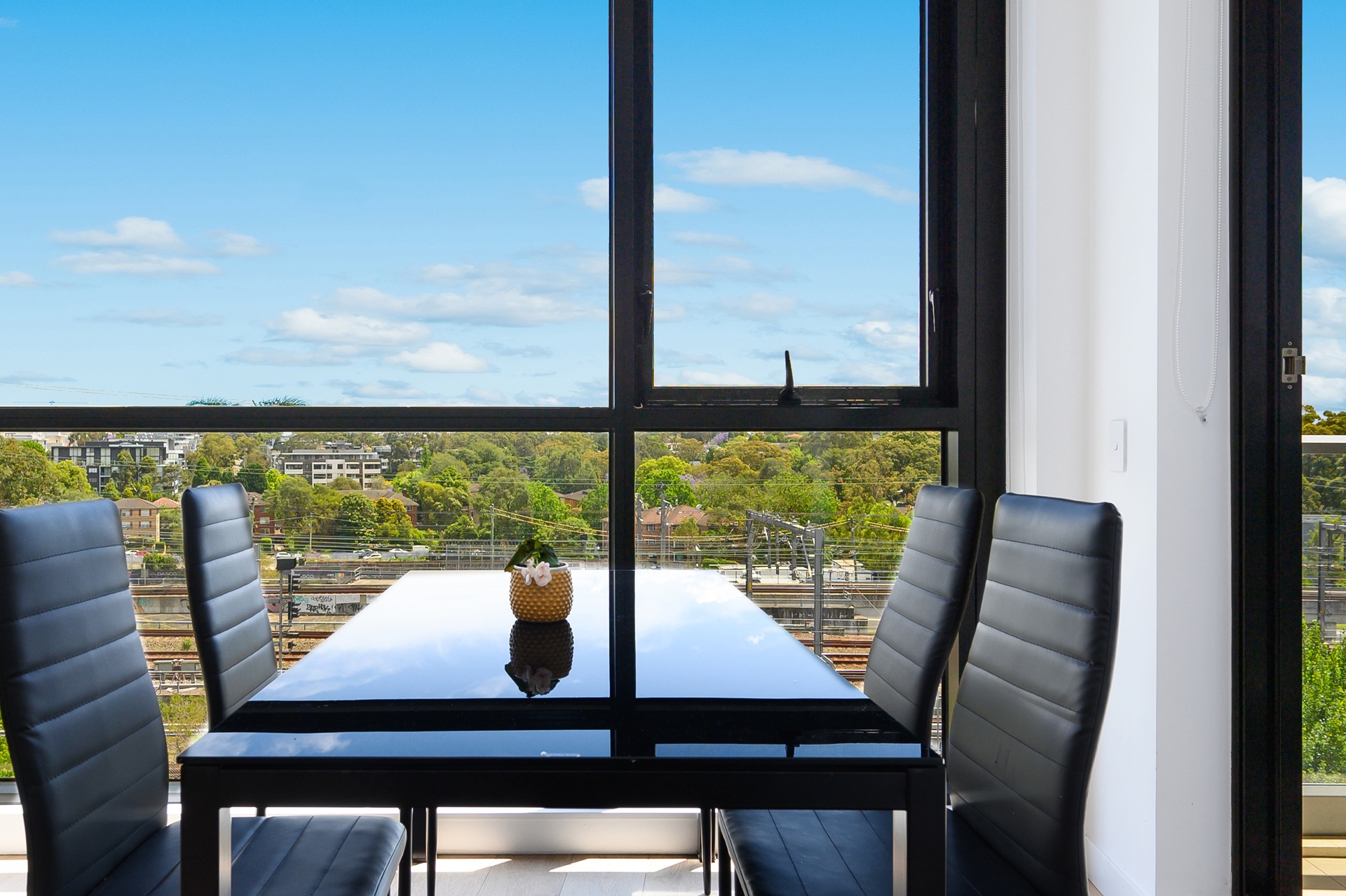 Eastwood 1 Bedroom Rutledge Street EW1201-Sydney short term rentals