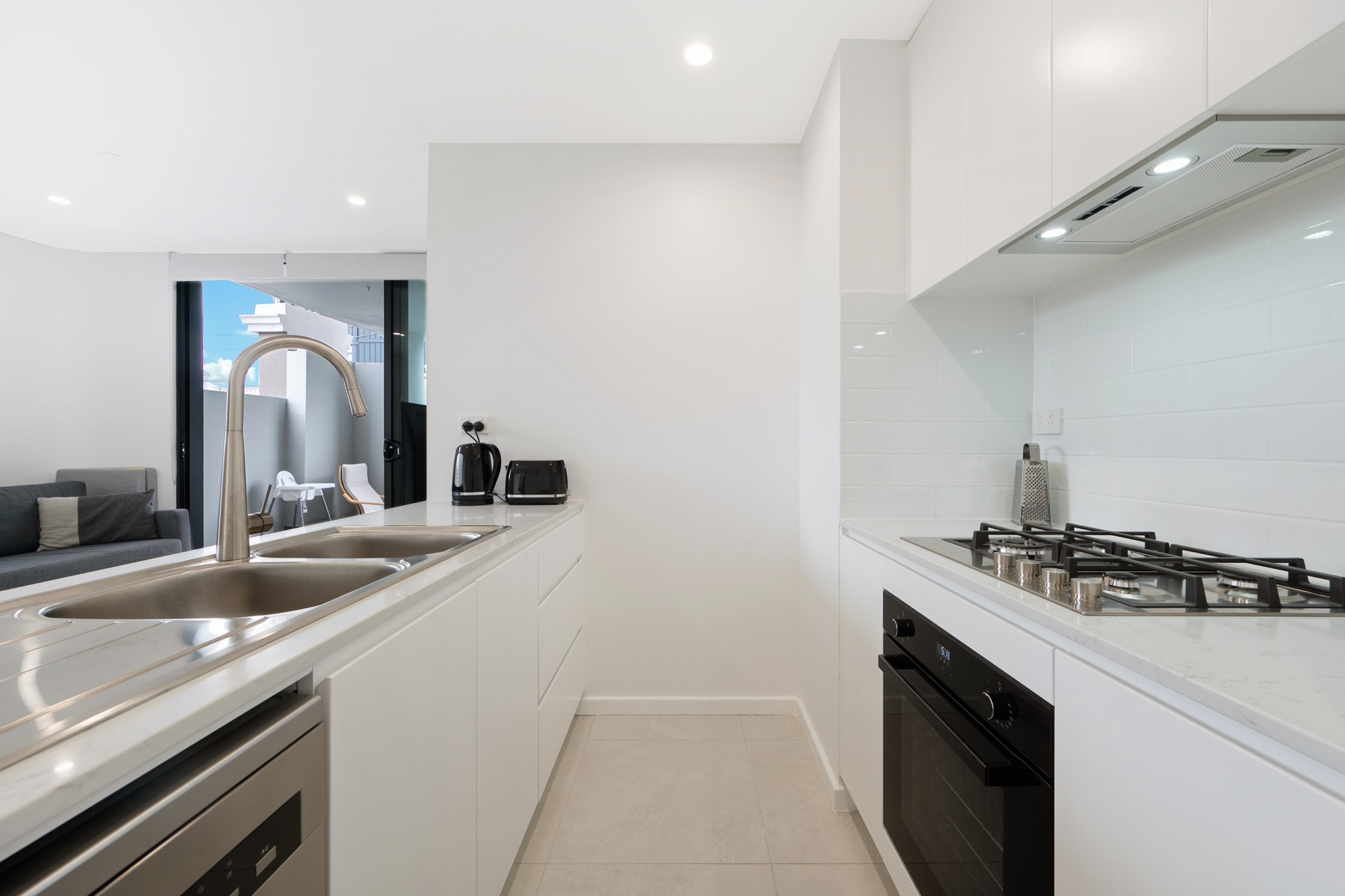 Petersham 2 Bedroom West Street PSH2105-Sydney short term rentals