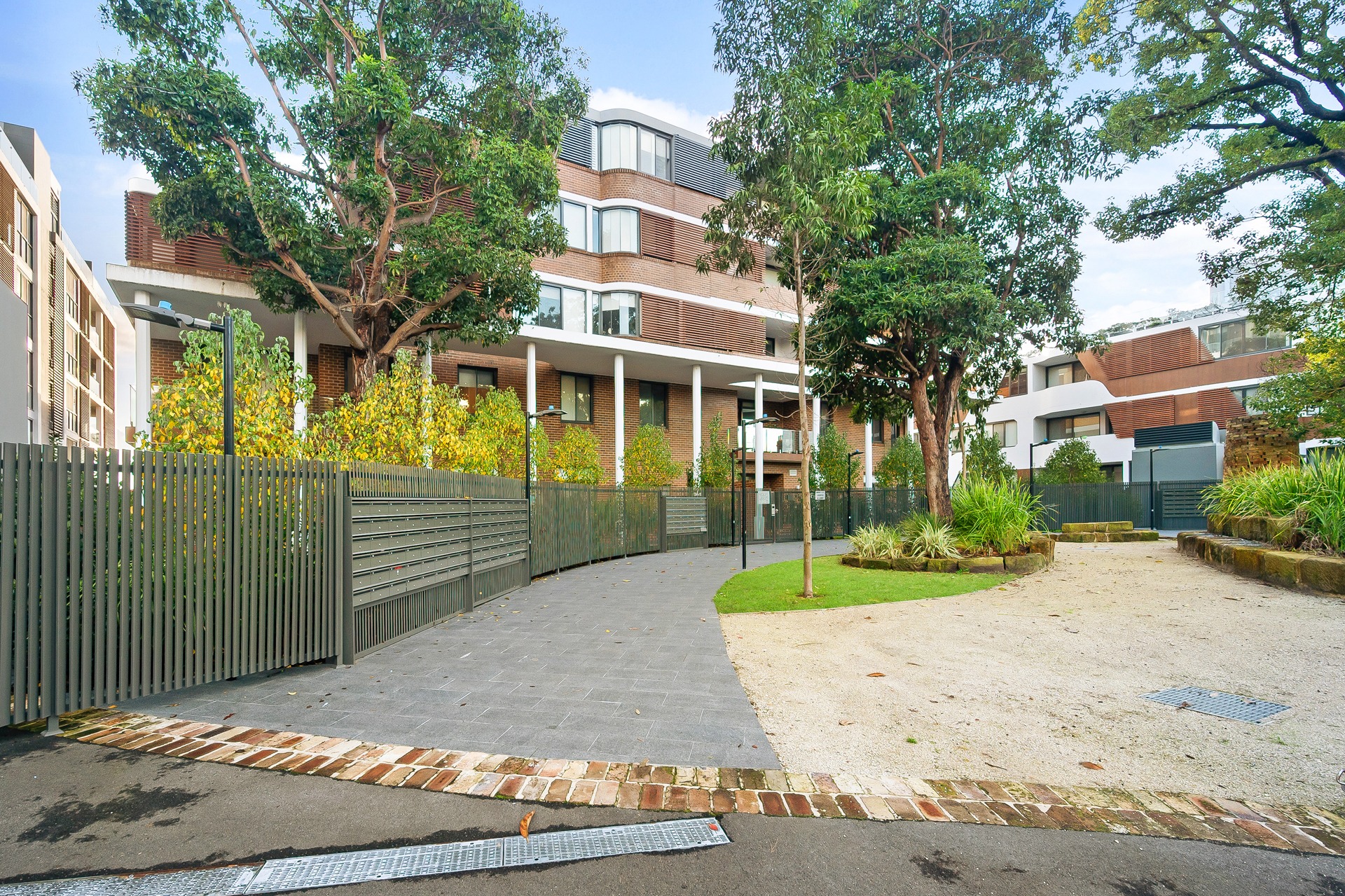 Surry Hills 1 Bedroom Albion Street SH112-Sydney short term rentals