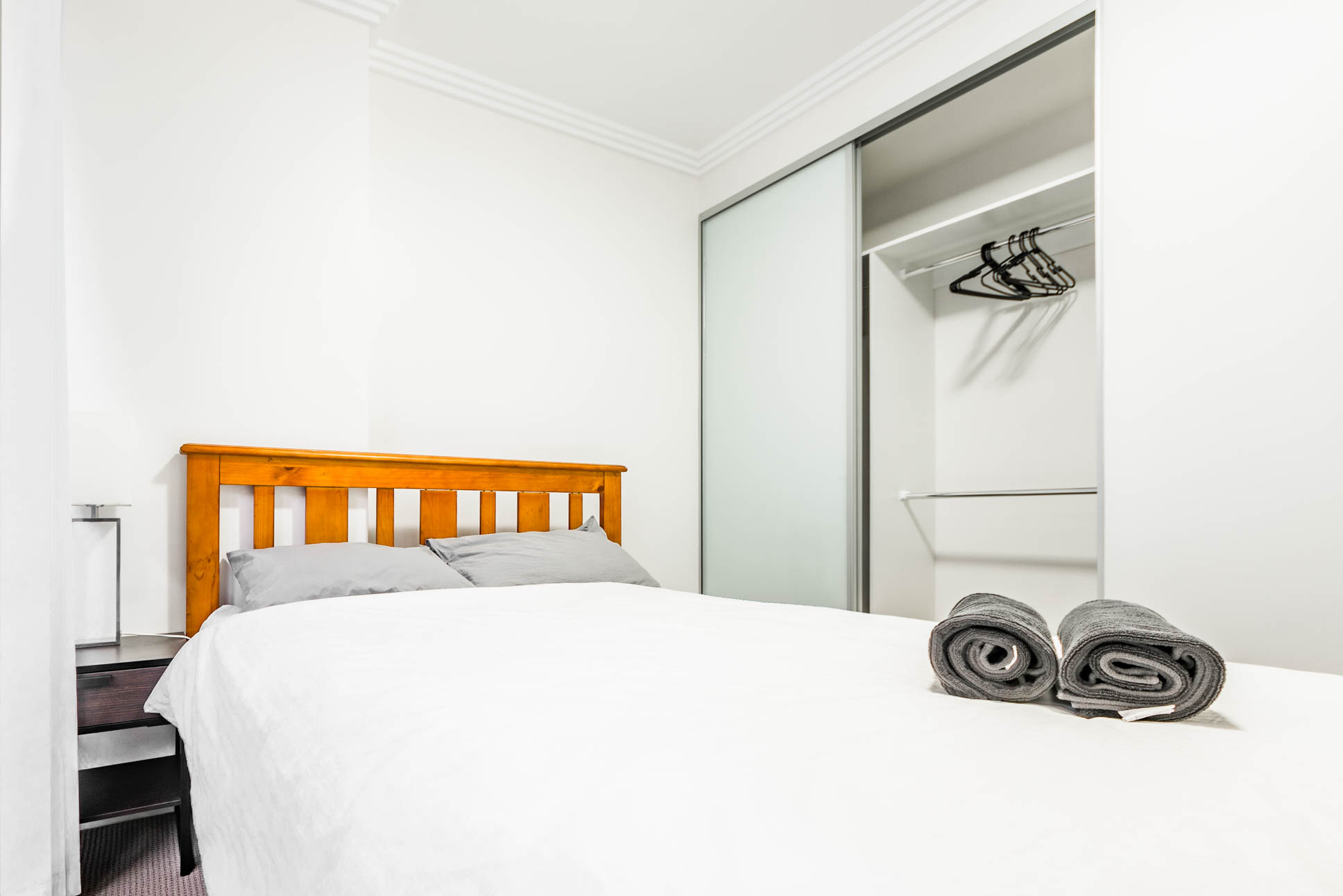 Hurstville 3 Bedroom Forest Road HUR81-Sydney short term rentals