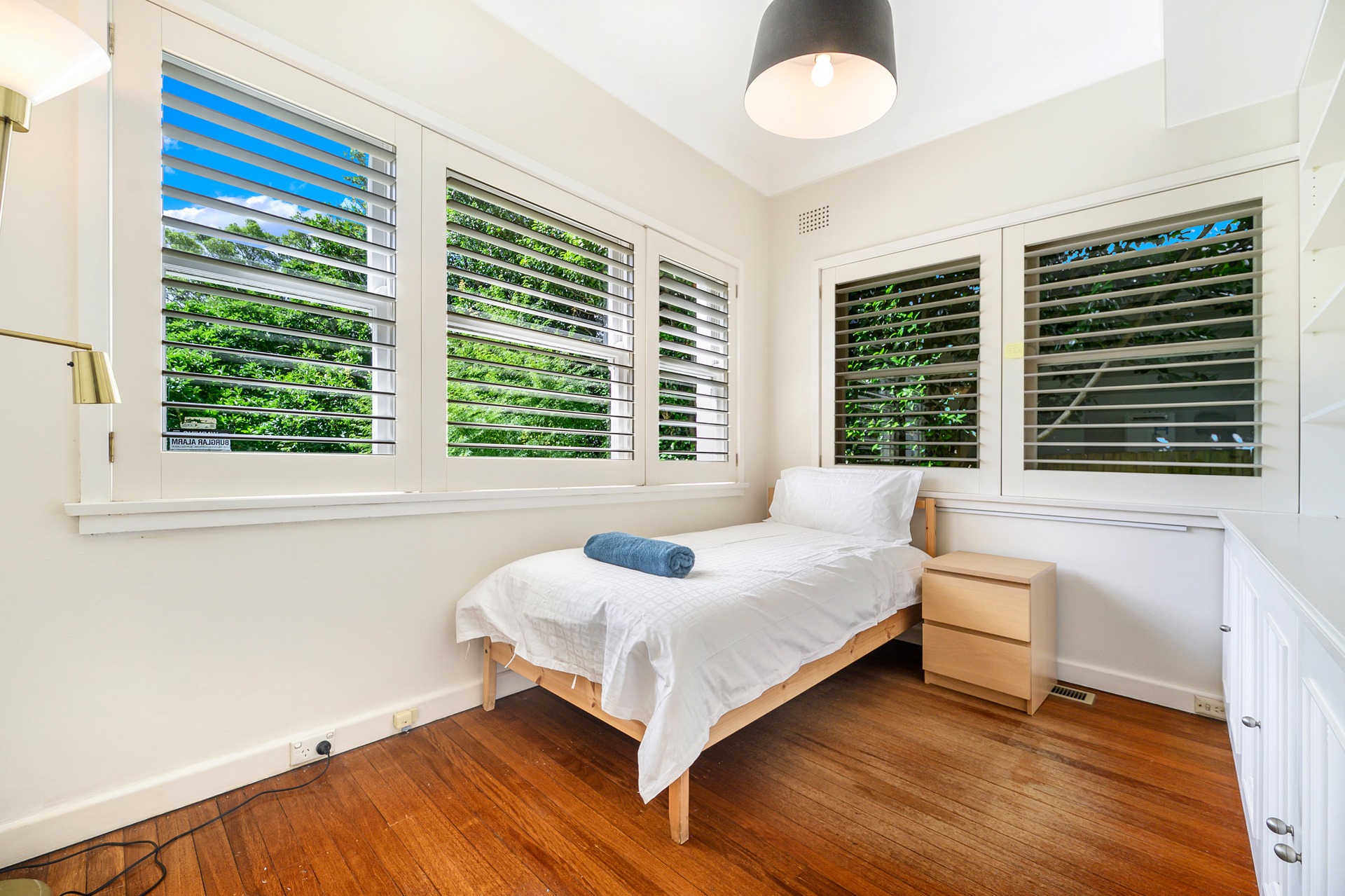 Roseville 5 Bedroom House Allison Avenue ROS53-Sydney short term rentals