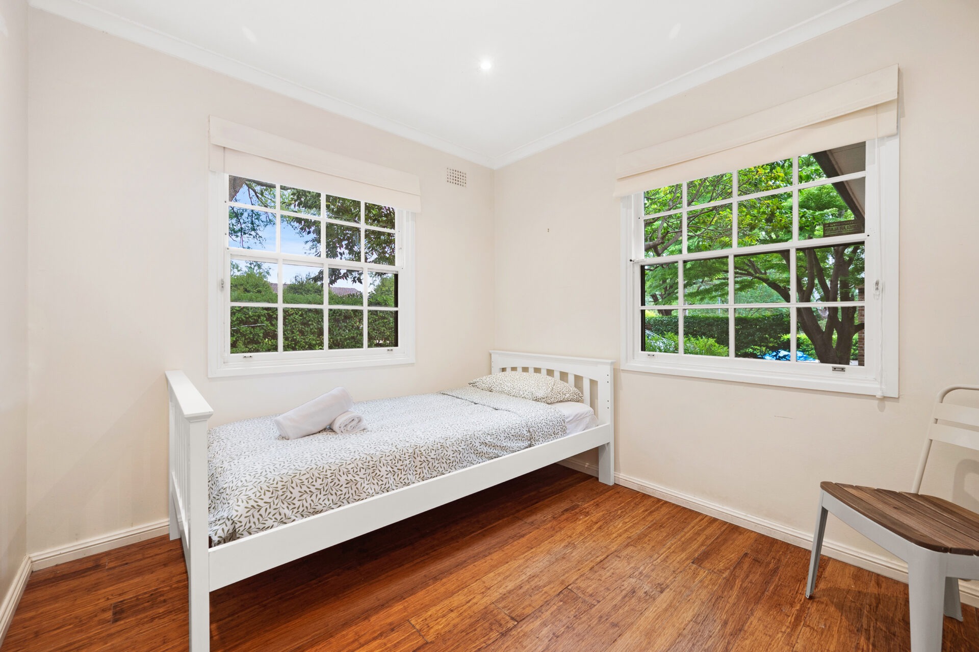Turramurra 6 Bedroom House Eastern Road TUR22-Sydney short term rentals