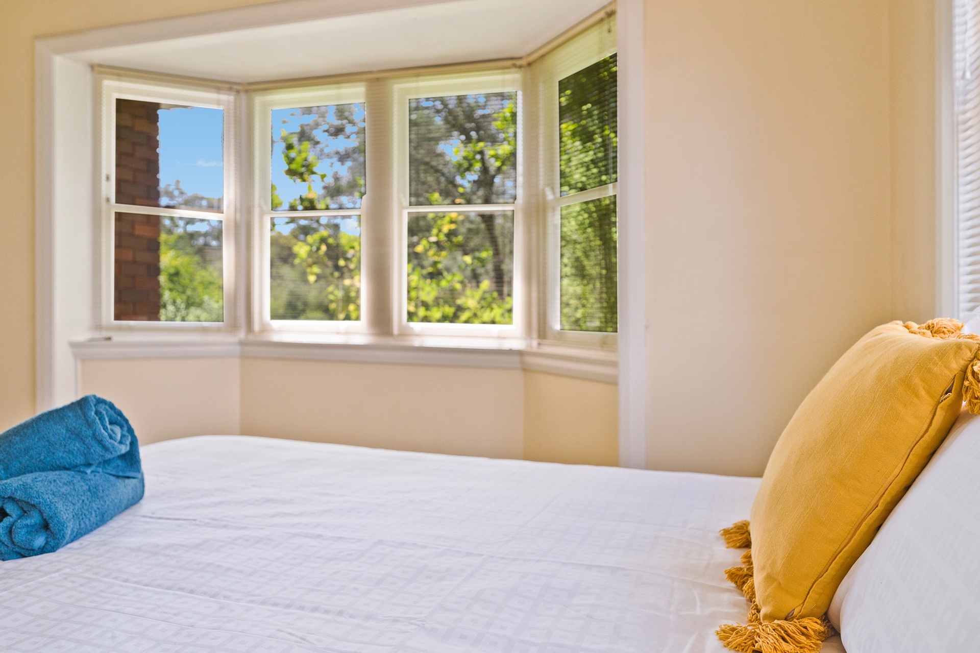 Roseville 3 Bedroom House Boundary Street ROS31-Sydney short term rentals