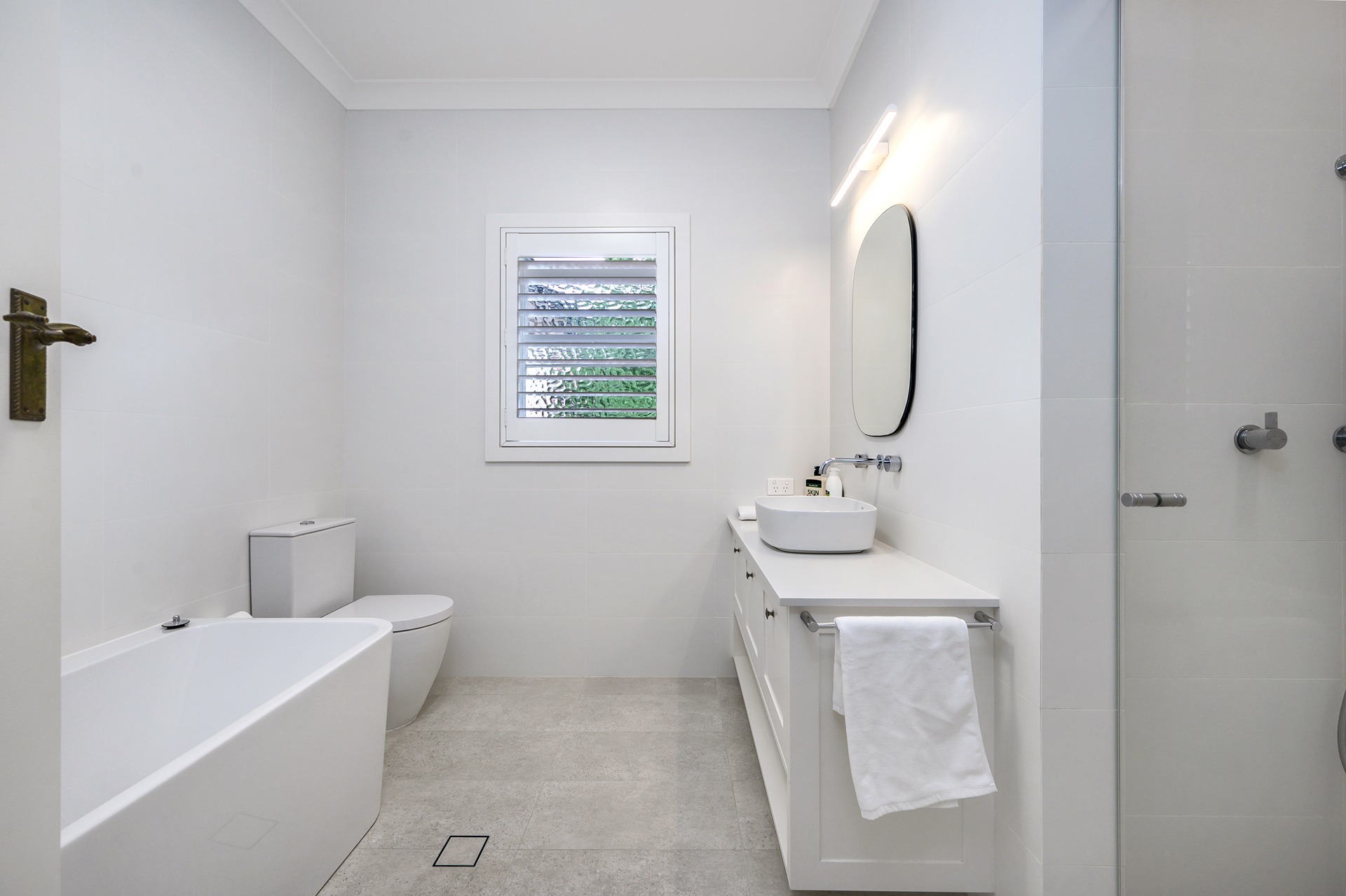 Roseville 5 Bedroom House Allison Avenue ROS53-Sydney short term rentals