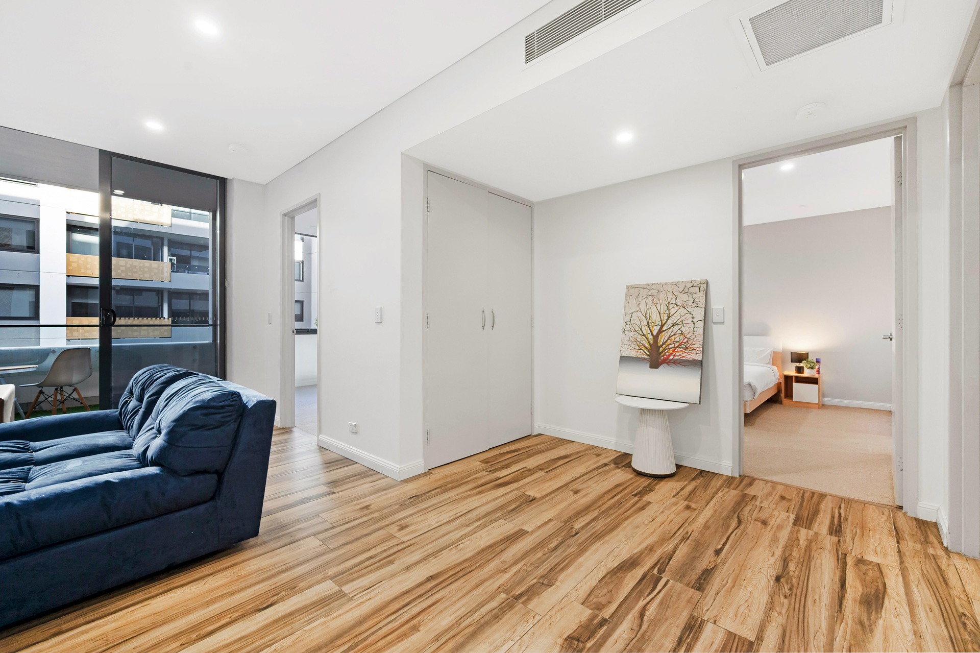 Botany 2 Bedroom Pemberton Street BOT2228-Sydney short term rentals