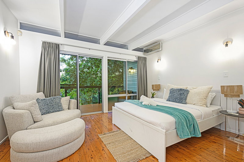 Northbridge 4 Bedroom House Sailors Bay Road NB35-Sydney short term rentals