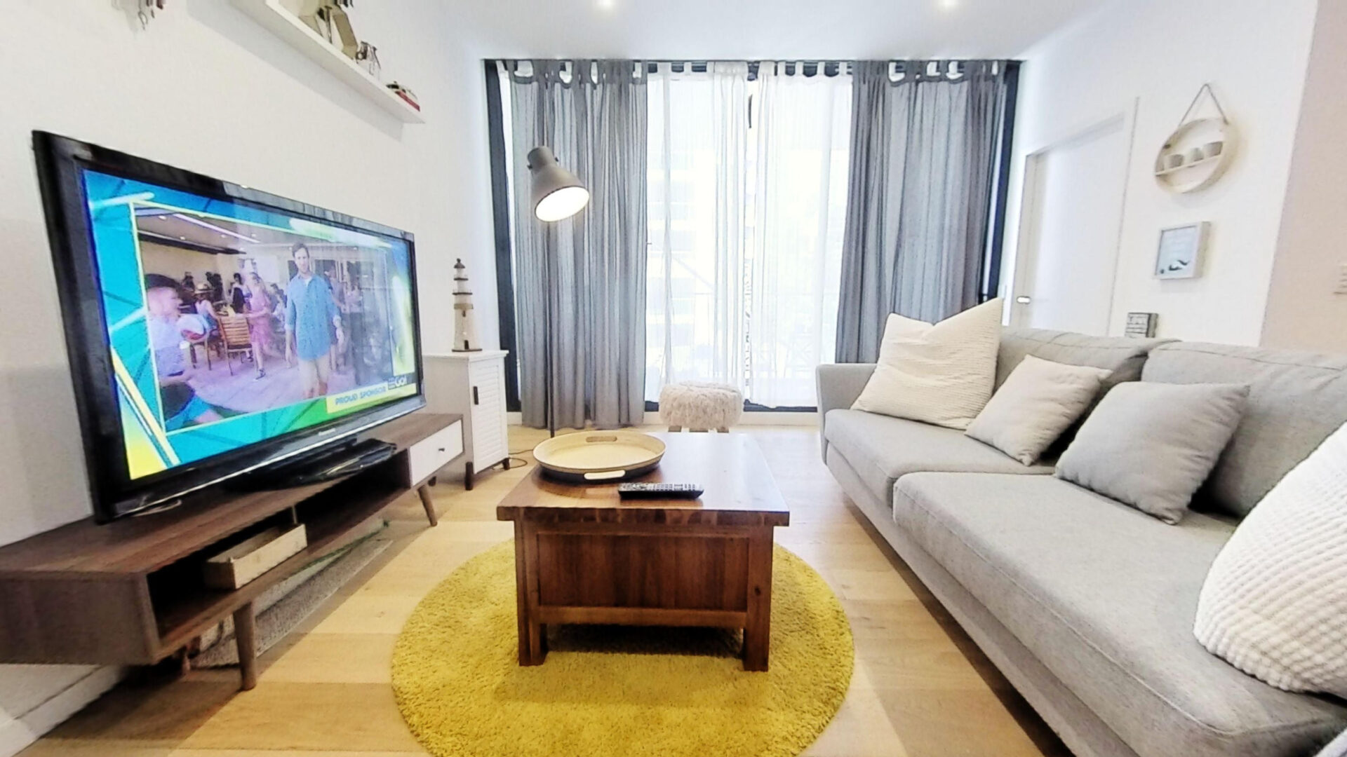 Greenwich 1 Bedroom Greenwich Road GRE1-Sydney short term rentals