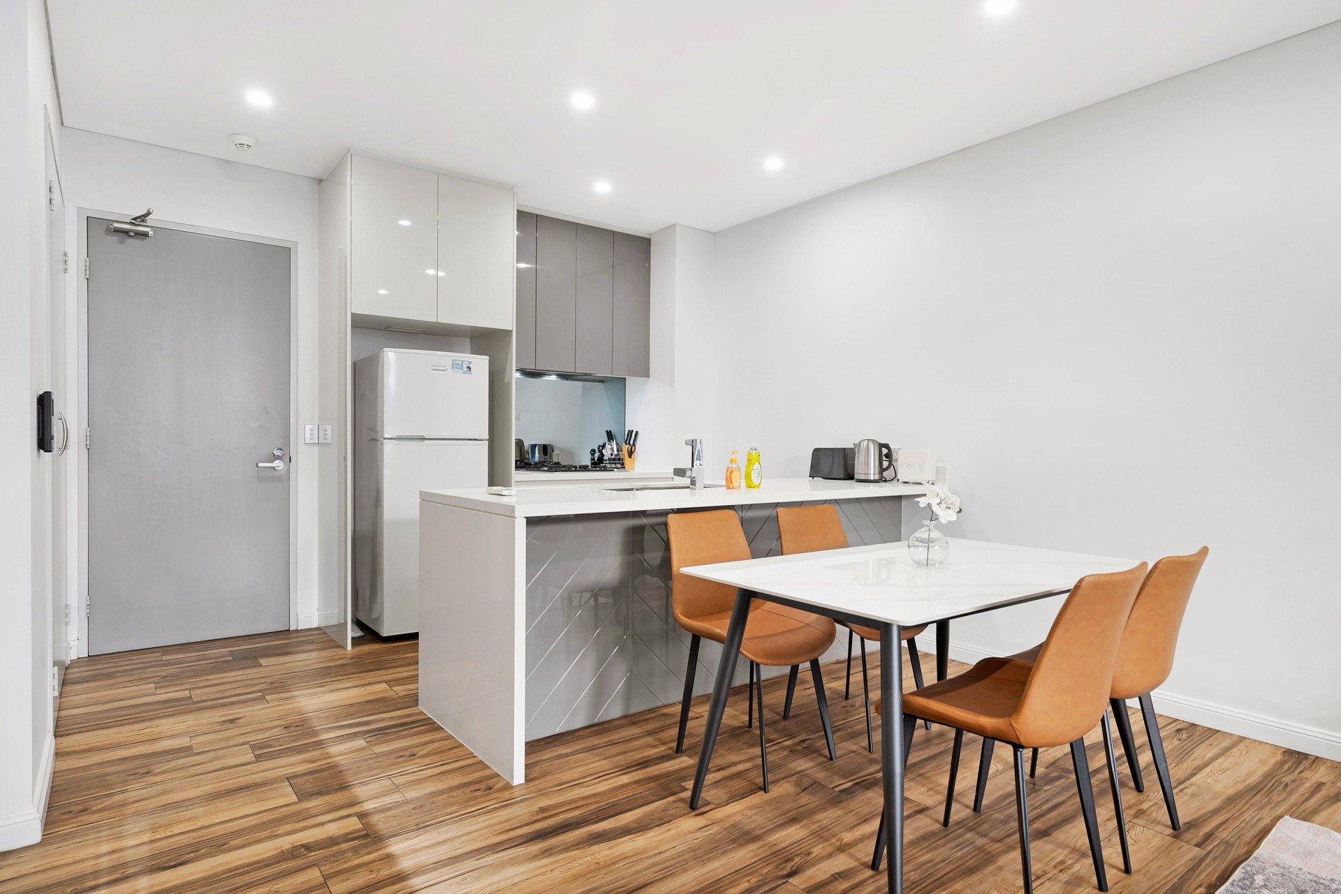 Botany 2 Bedroom Pemberton Street BOT2228-Sydney short term rentals