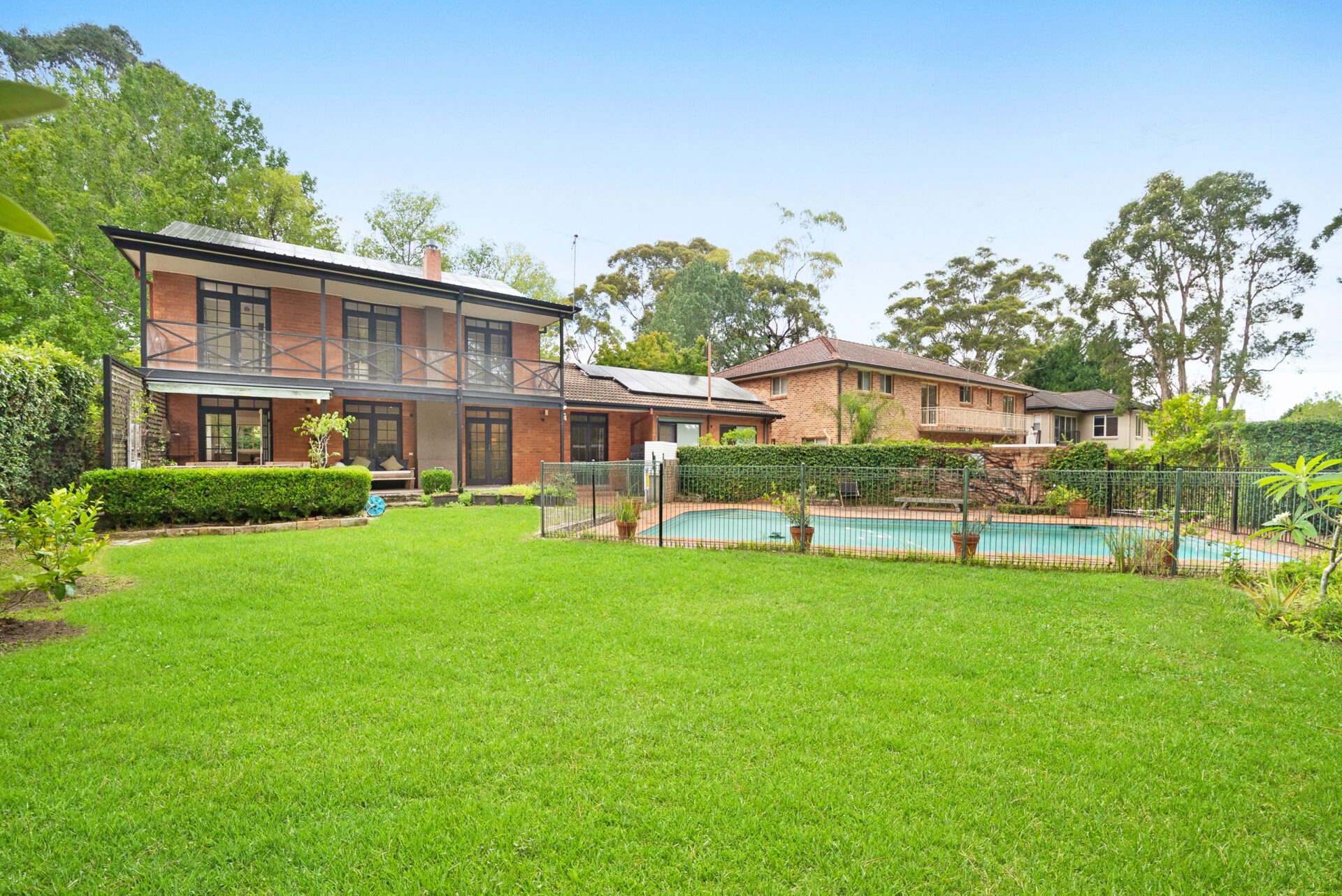 Turramurra 6 Bedroom House Eastern Road TUR22-Sydney short term rentals