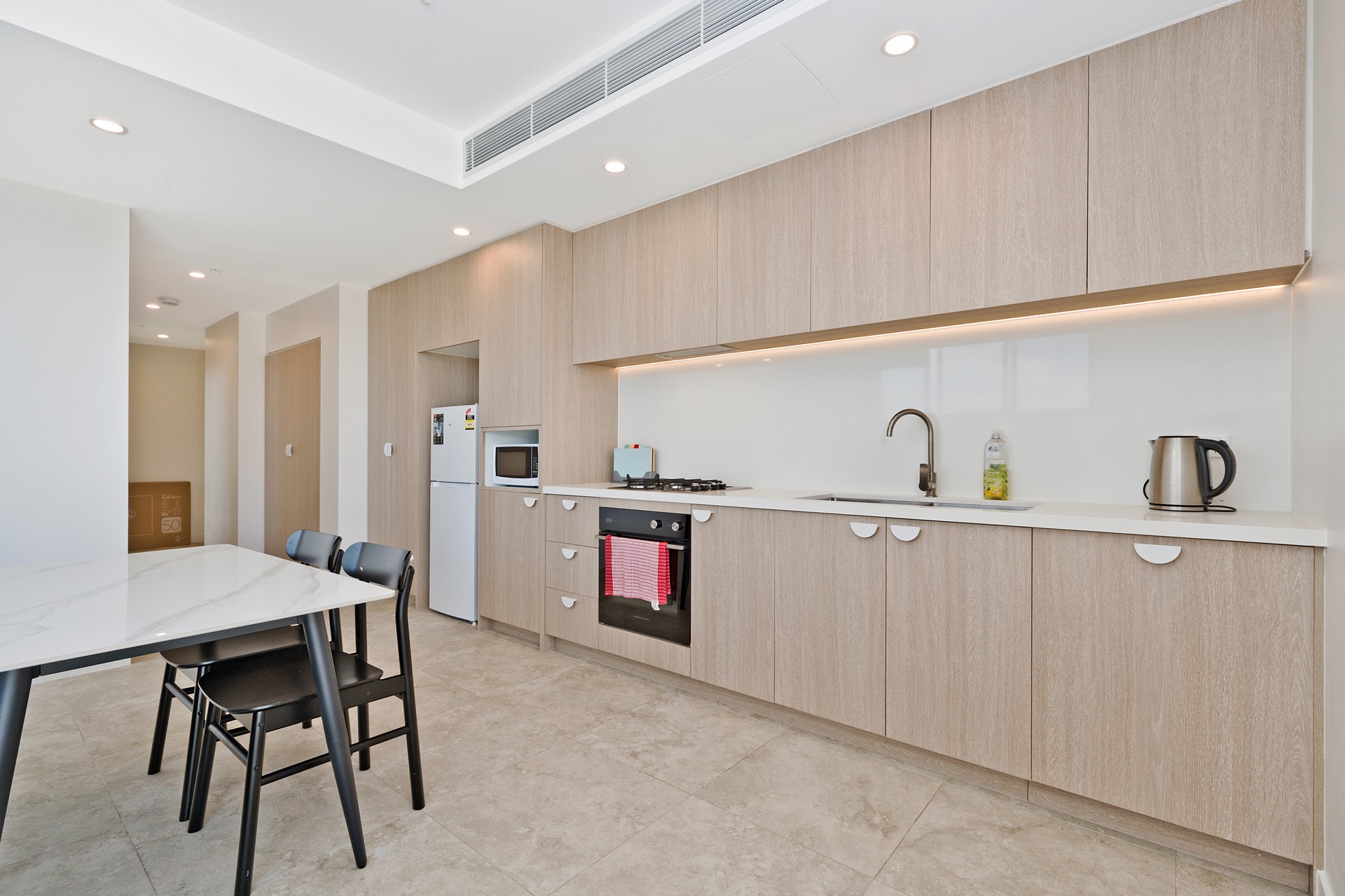 Canterbury 1 Bedroom Canterbury Road CAN1302-Sydney short term rentals