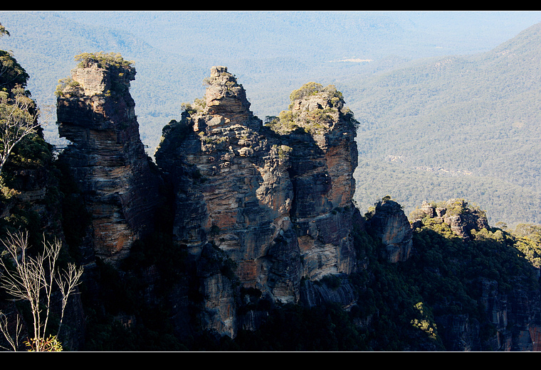 Blue Mountains-Emma Martinez