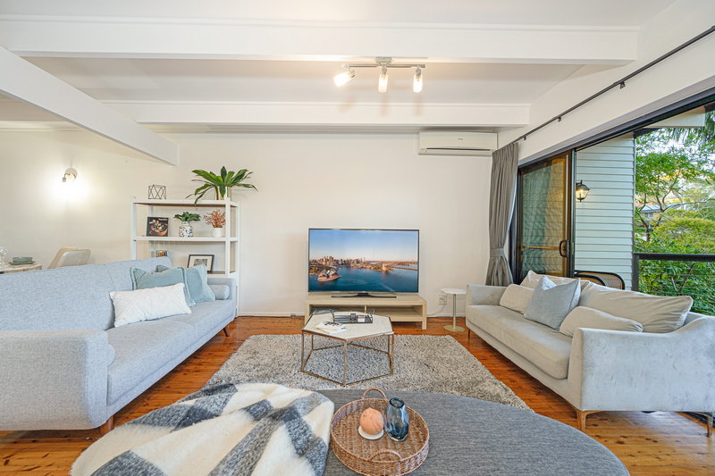 Northbridge 4 Bedroom House Sailors Bay Road NB35-Sydney short term rentals