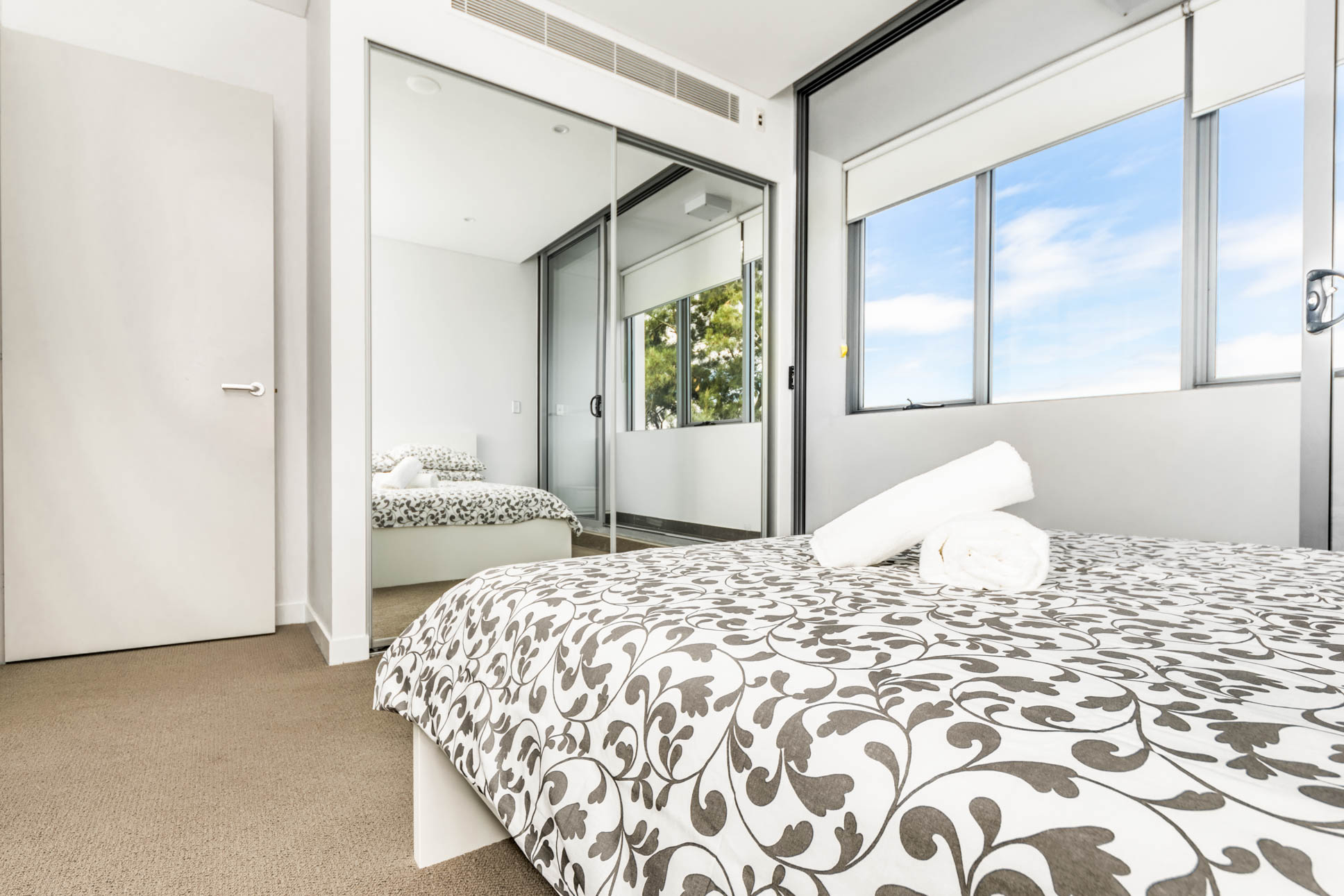 Eastwood 2 Bedroom Rowe Street EW25-Sydney short term rentals