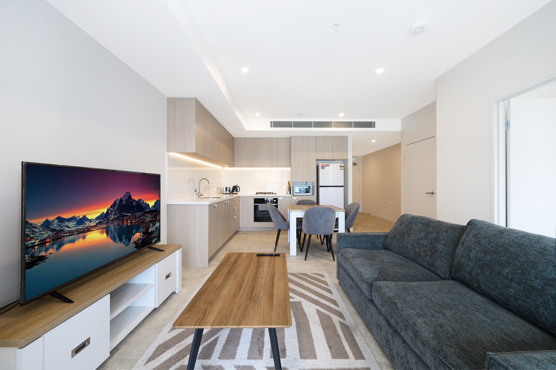 Dulwich Hill 1 Bedroom New Canterbury Road DH1109-Sydney short term rentals