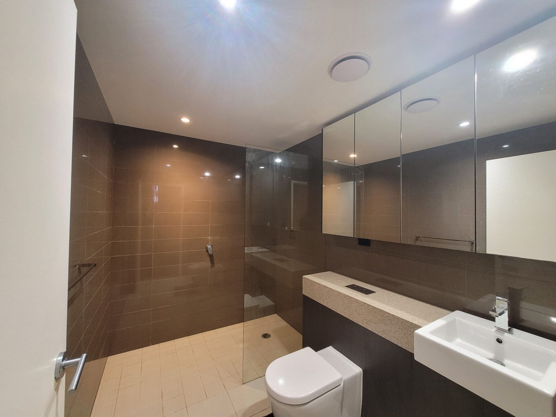 Rosebery 2 Bedroom Hayes Road ROS13-Sydney short term rentals