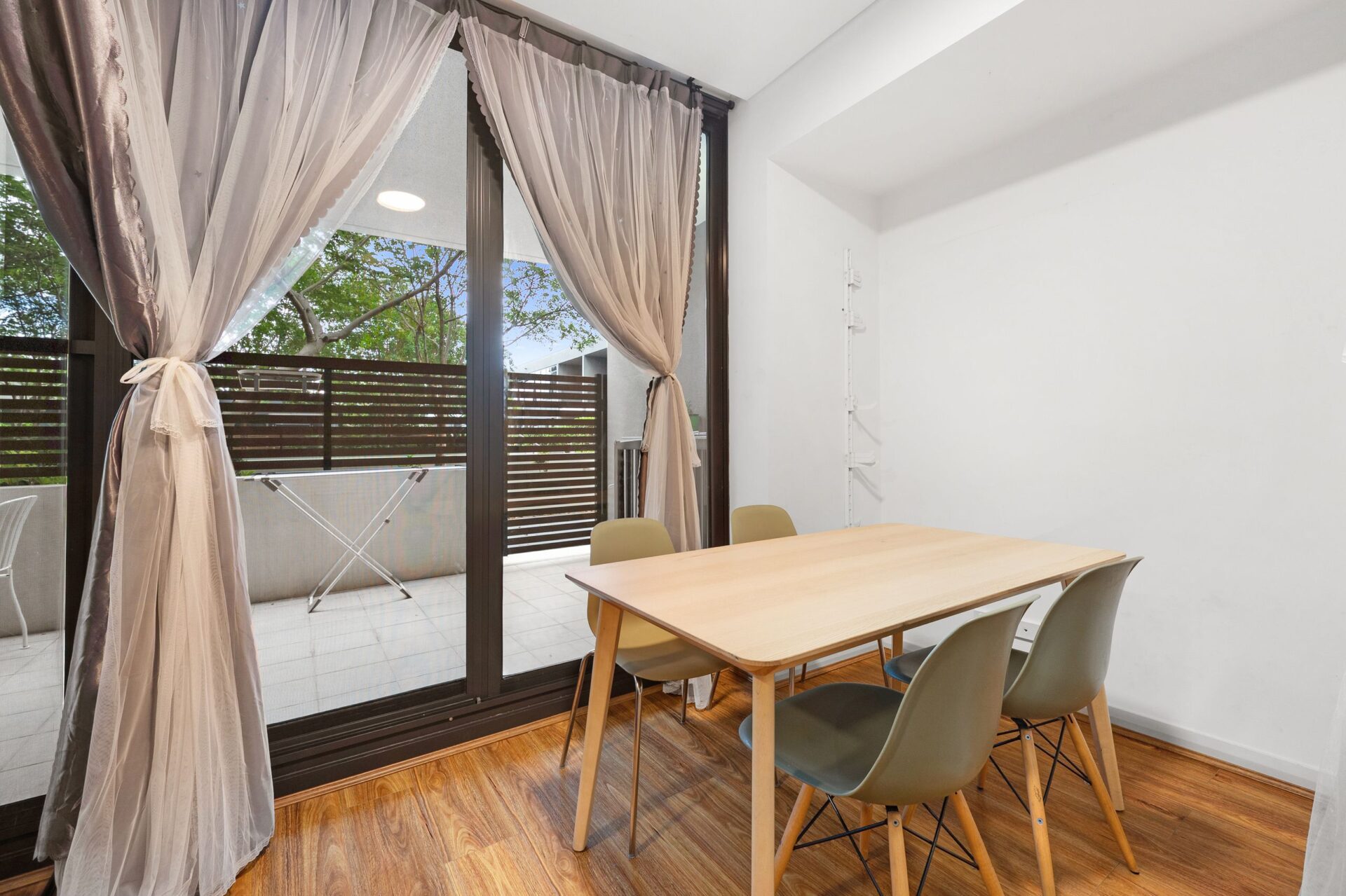 Meadowbank 1 Bed Bank Street ME175-Sydney short term rentals