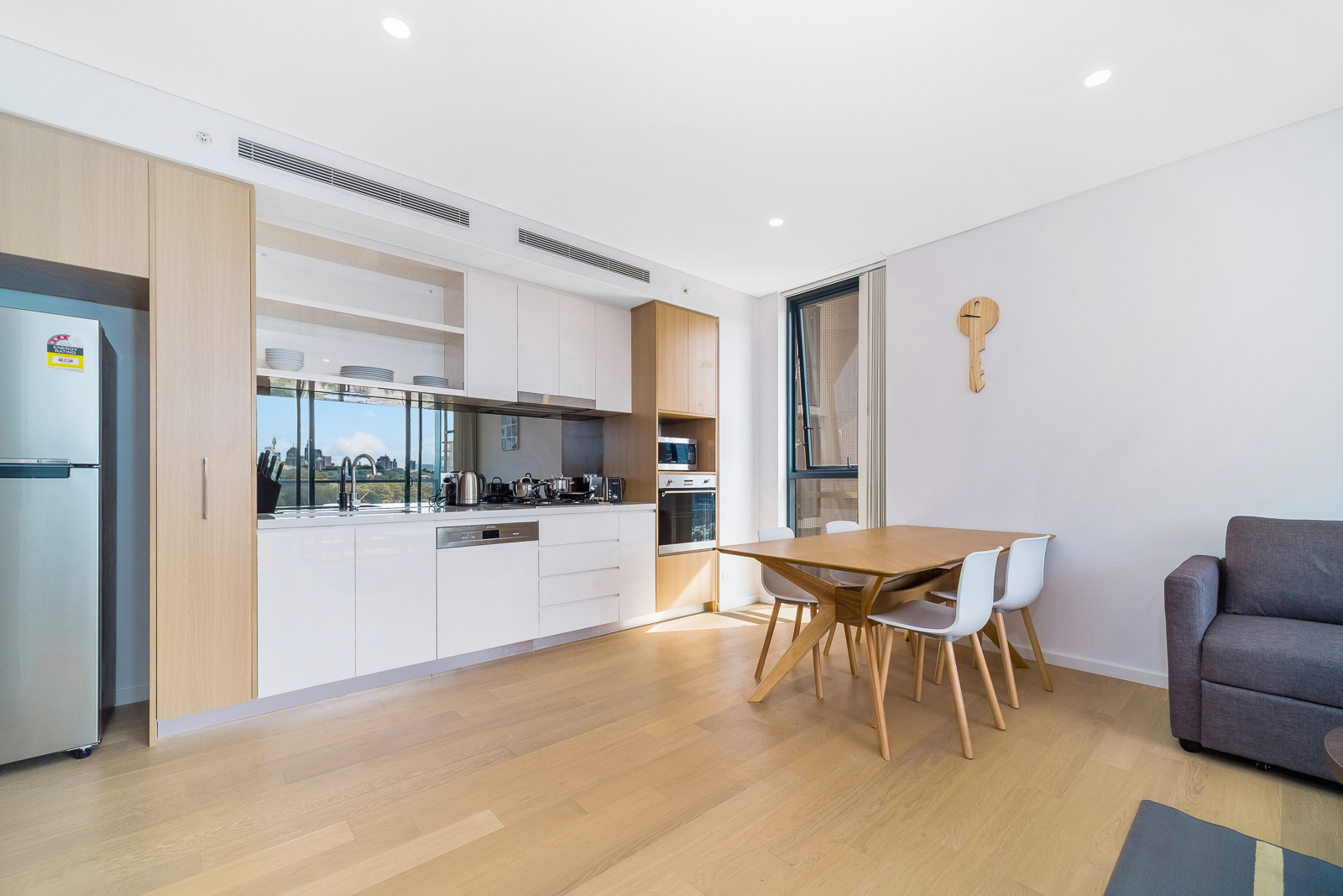 Waterloo 2 Bedroom Lachlan Street WAT602-Sydney short term rentals