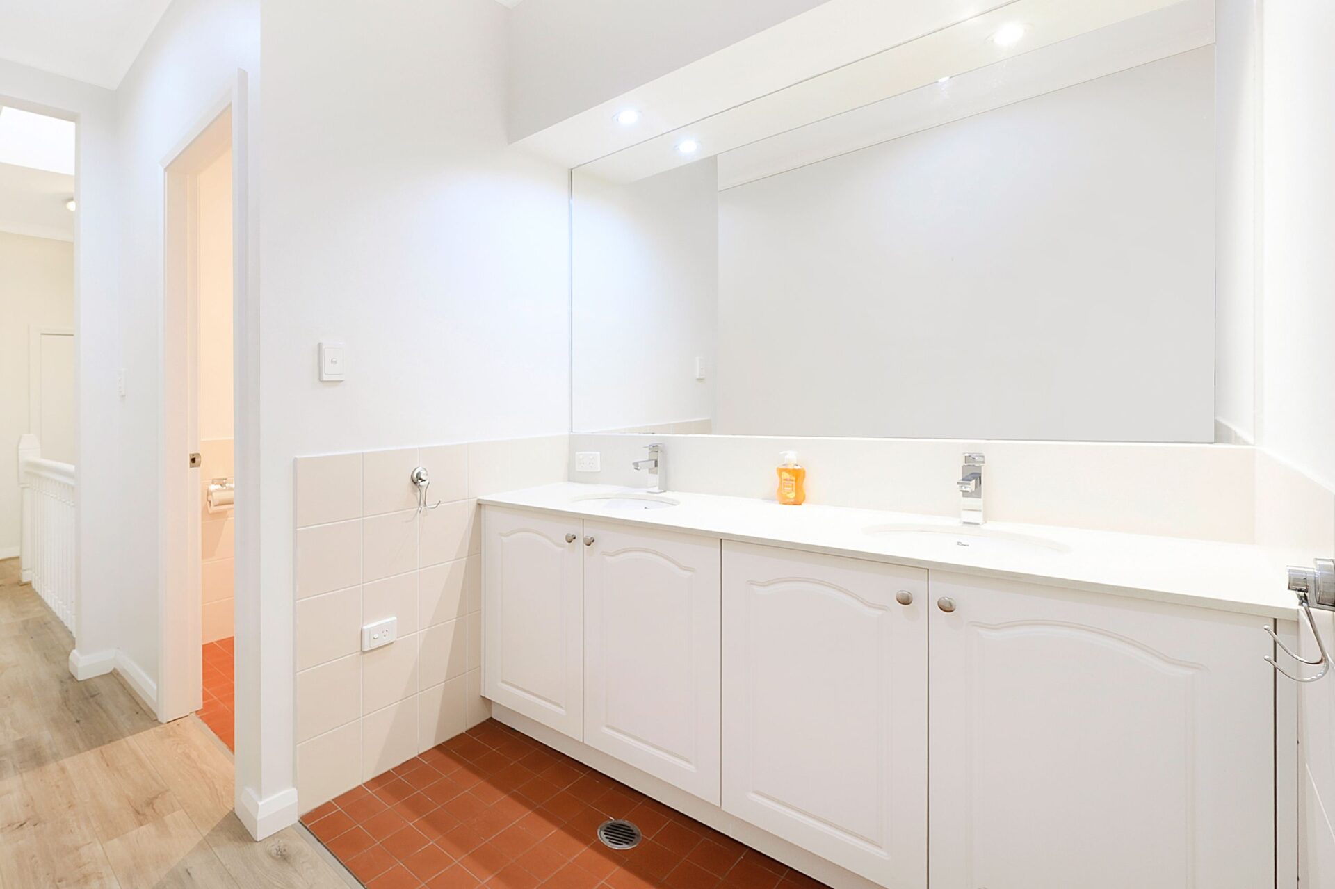 Chatswood 5 Bedroom House Centennial Avenue CW35-Sydney short term rentals