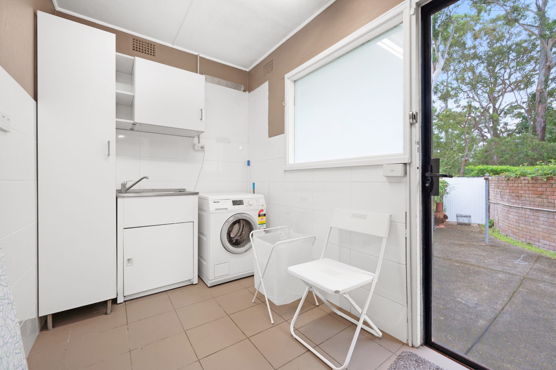 Turramurra 6 Bedroom House Eastern Road TUR22-Sydney short term rentals