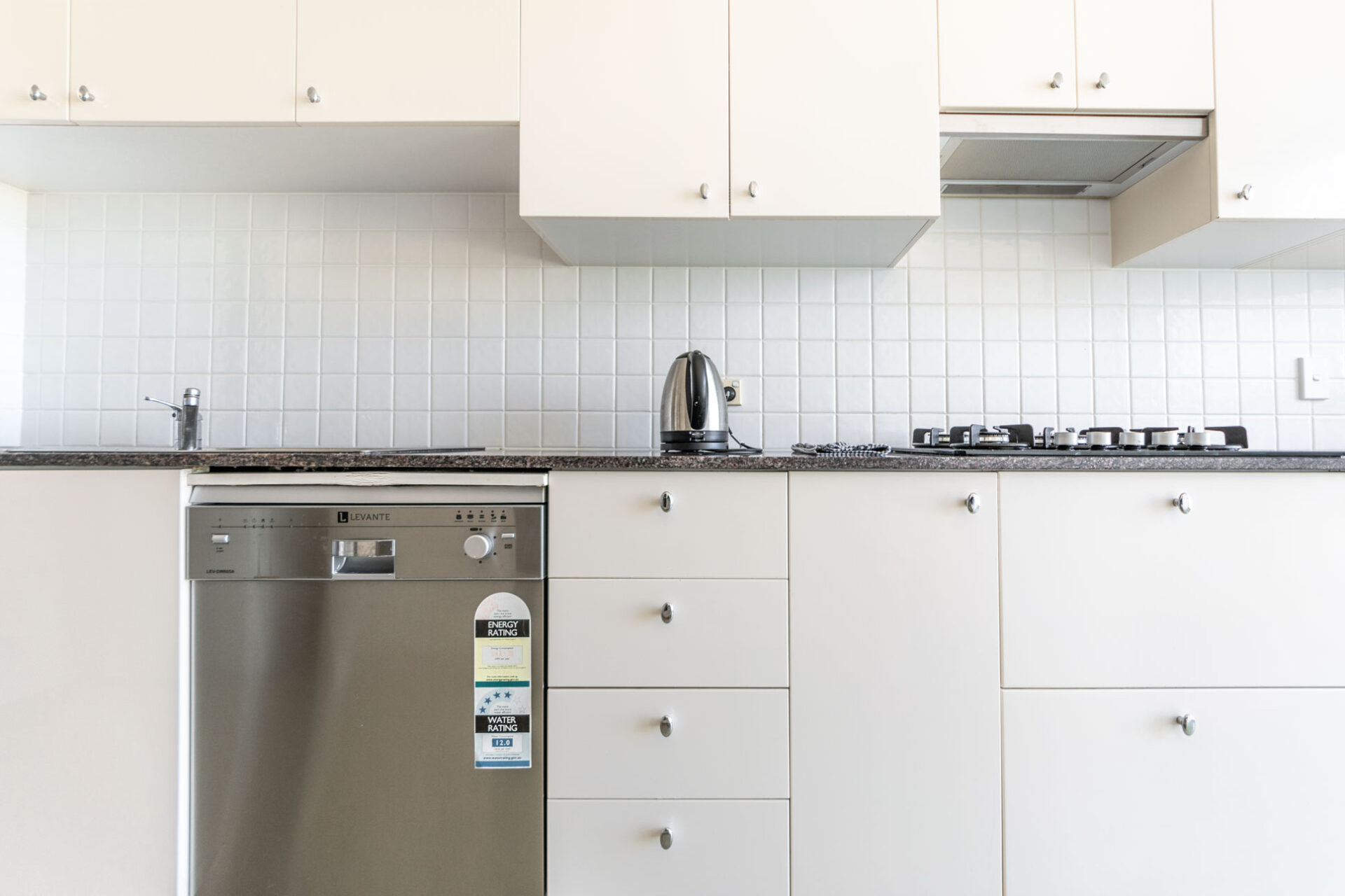 Neutral Bay 2 Bedroom Wycombe Road NB8-Sydney short term rentals