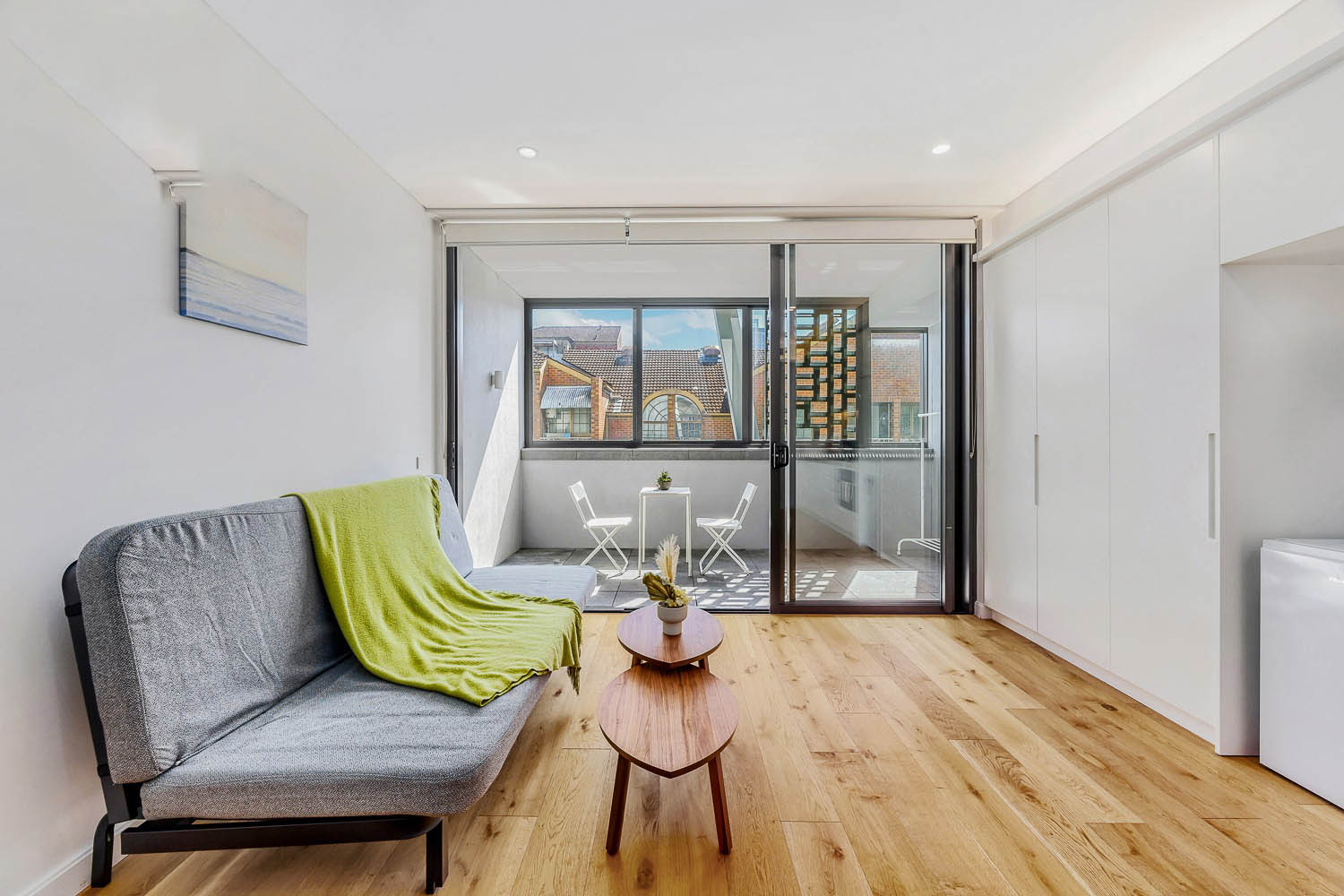 St Leonards Studio Albany Street STL0203-Sydney short term rentals