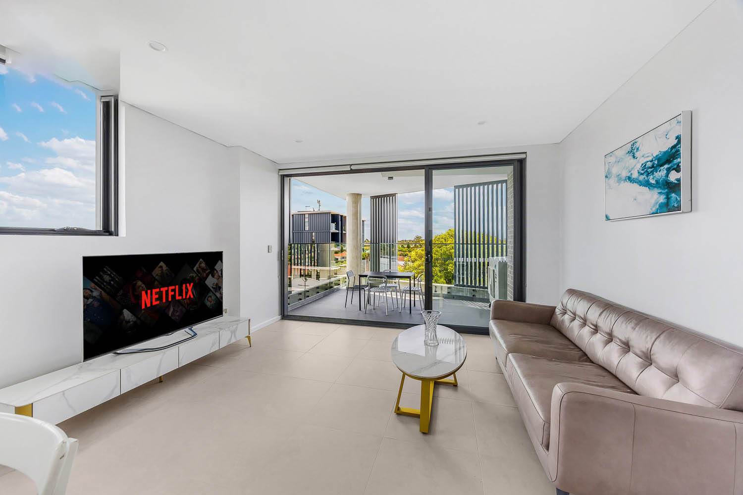 Stanmore 2 Bedroom Salisbury Road STAN2402-Sydney short term rentals