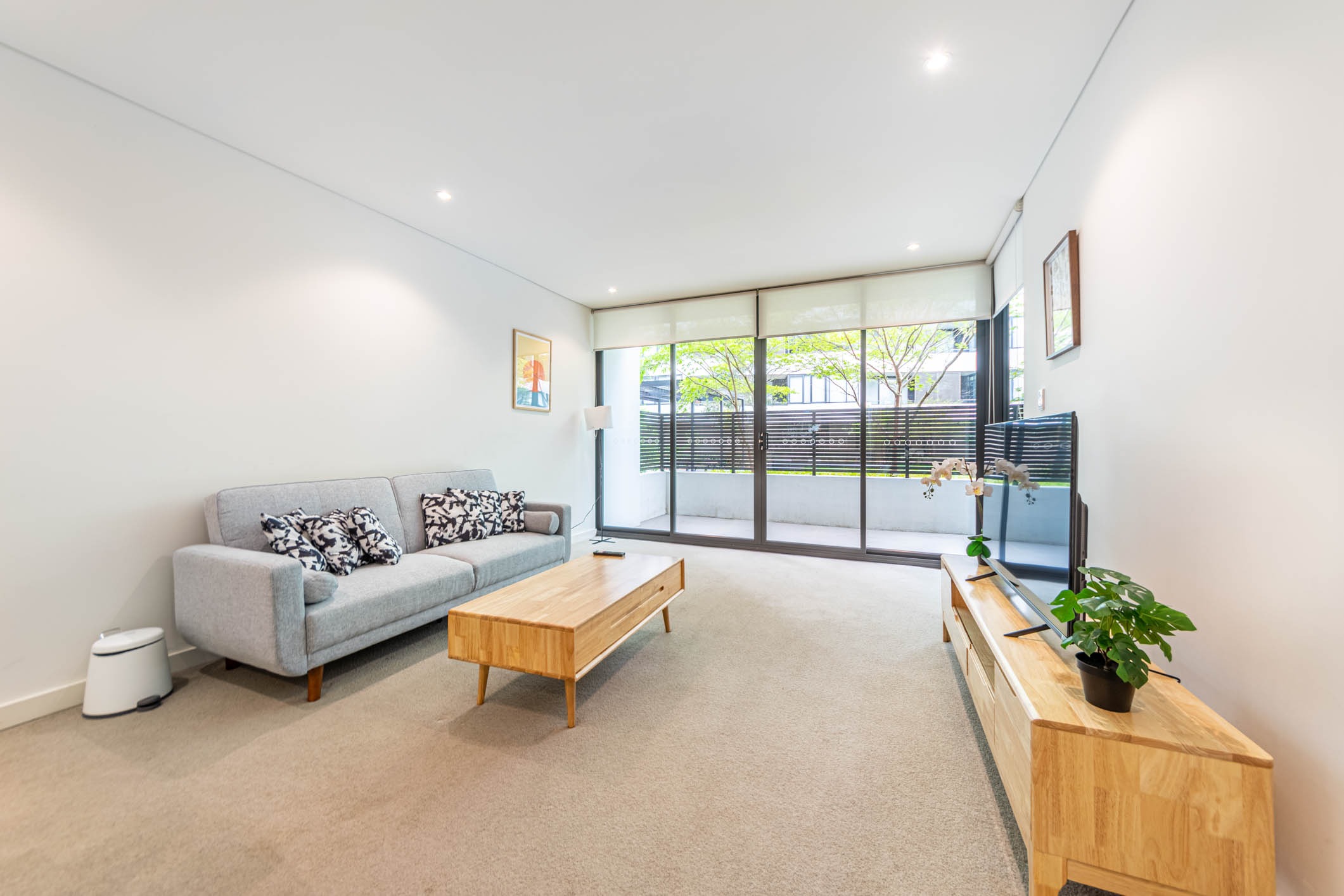 Mortlake 2 Bedroom Gale Street ML11-Sydney short term rentals