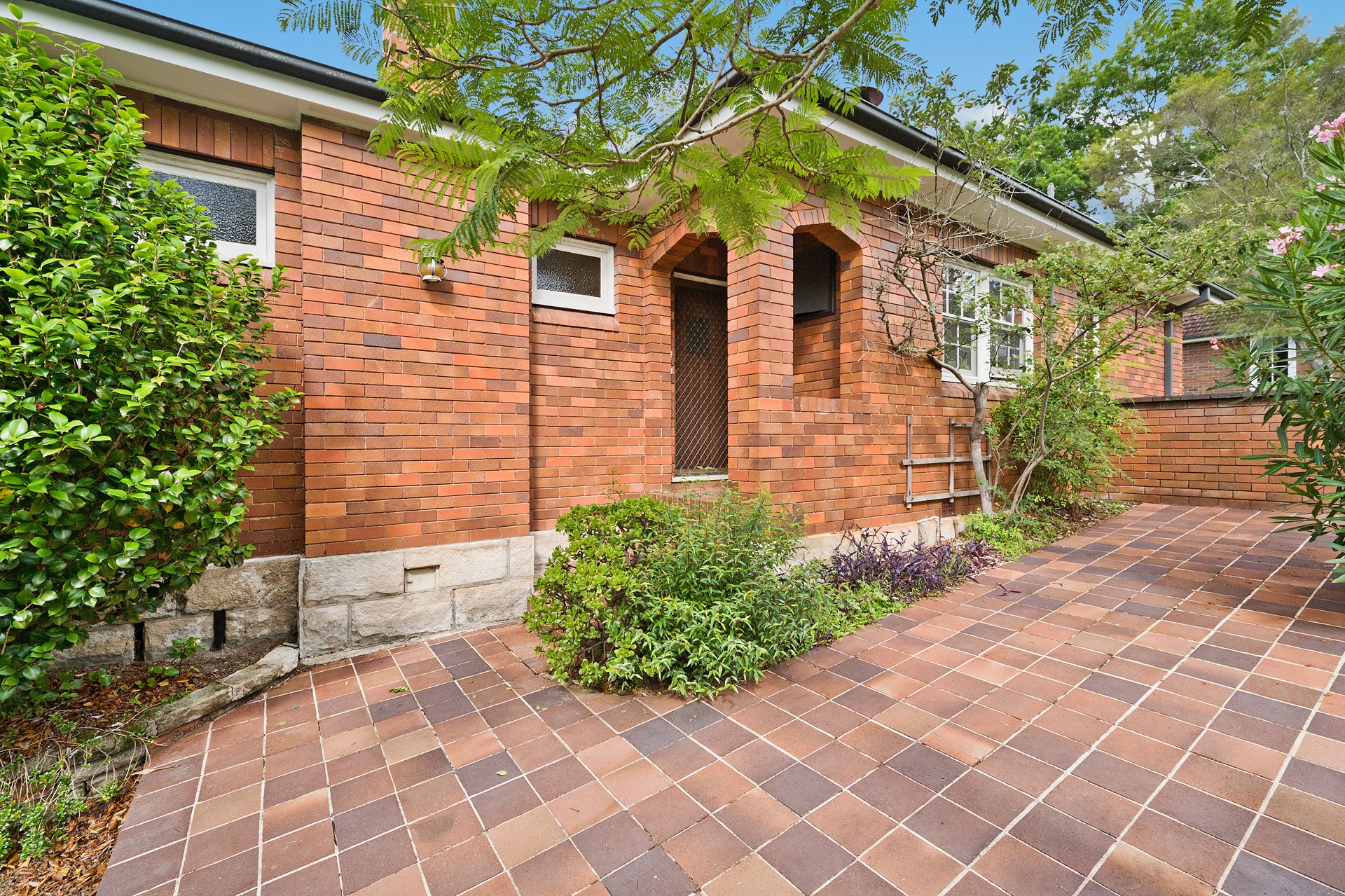 Roseville 3 Bedroom House Boundary Street ROS31-Sydney short term rentals