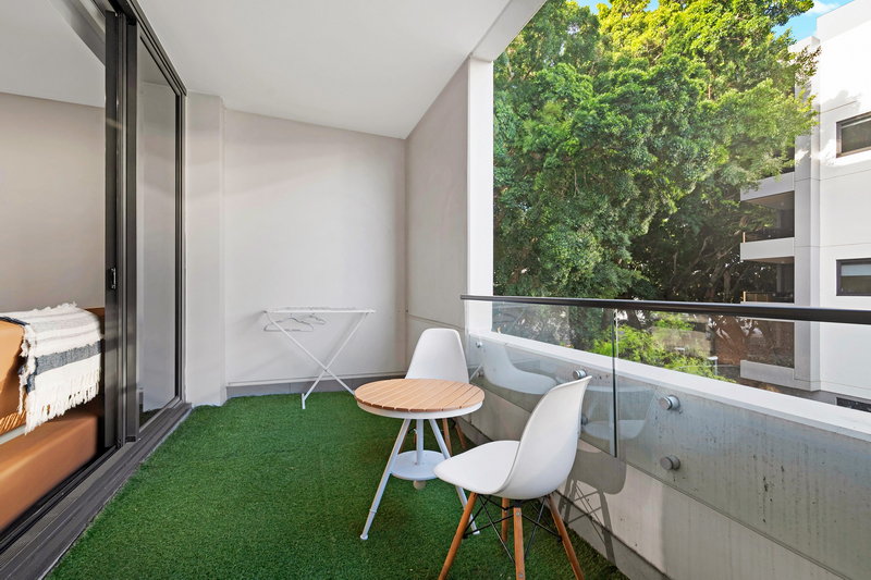 Botany 2 Bedroom Pemberton Street BOT2228-Sydney short term rentals