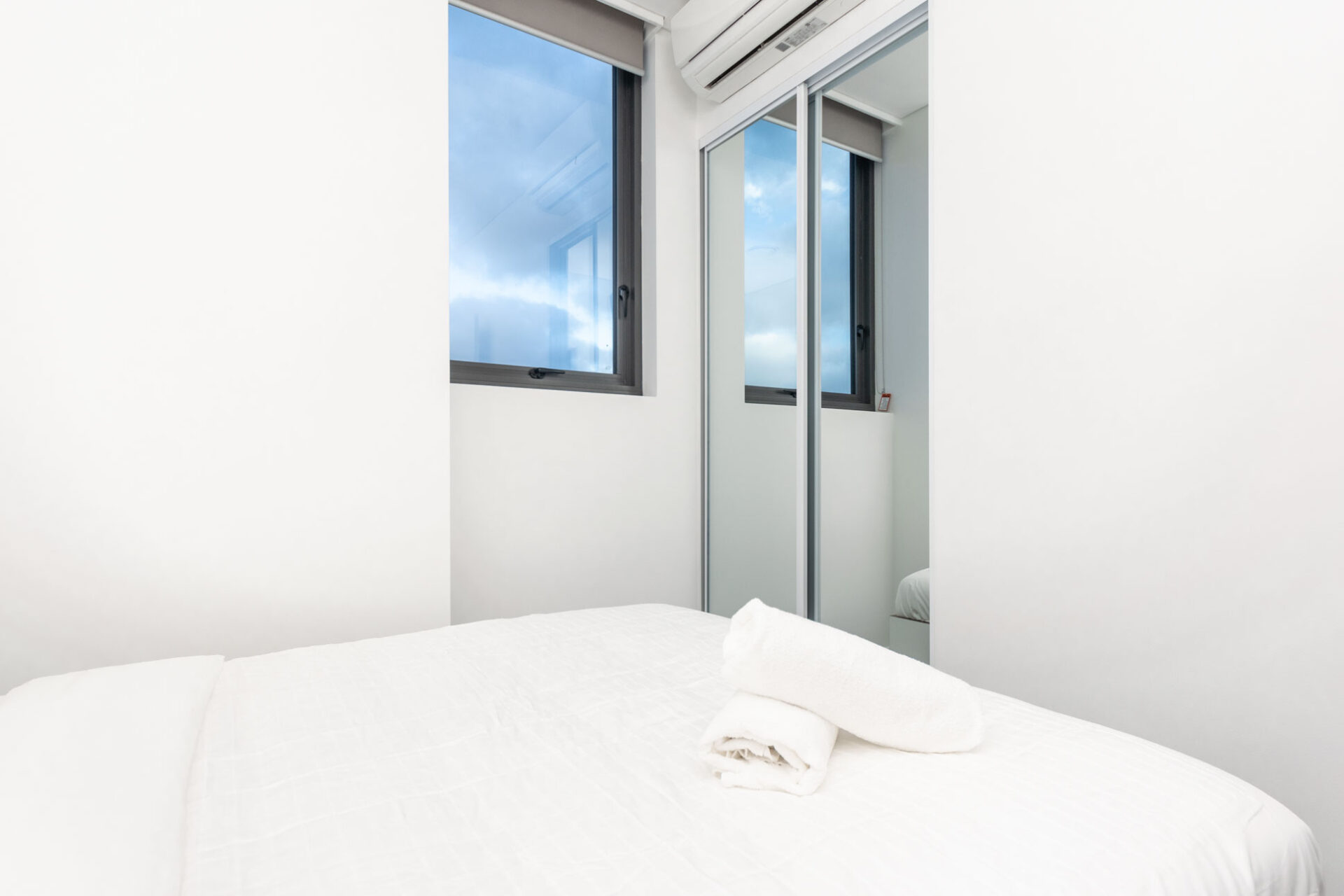 Meadowbank 2 Bedroom Bay Drive ME21-Sydney short term rentals