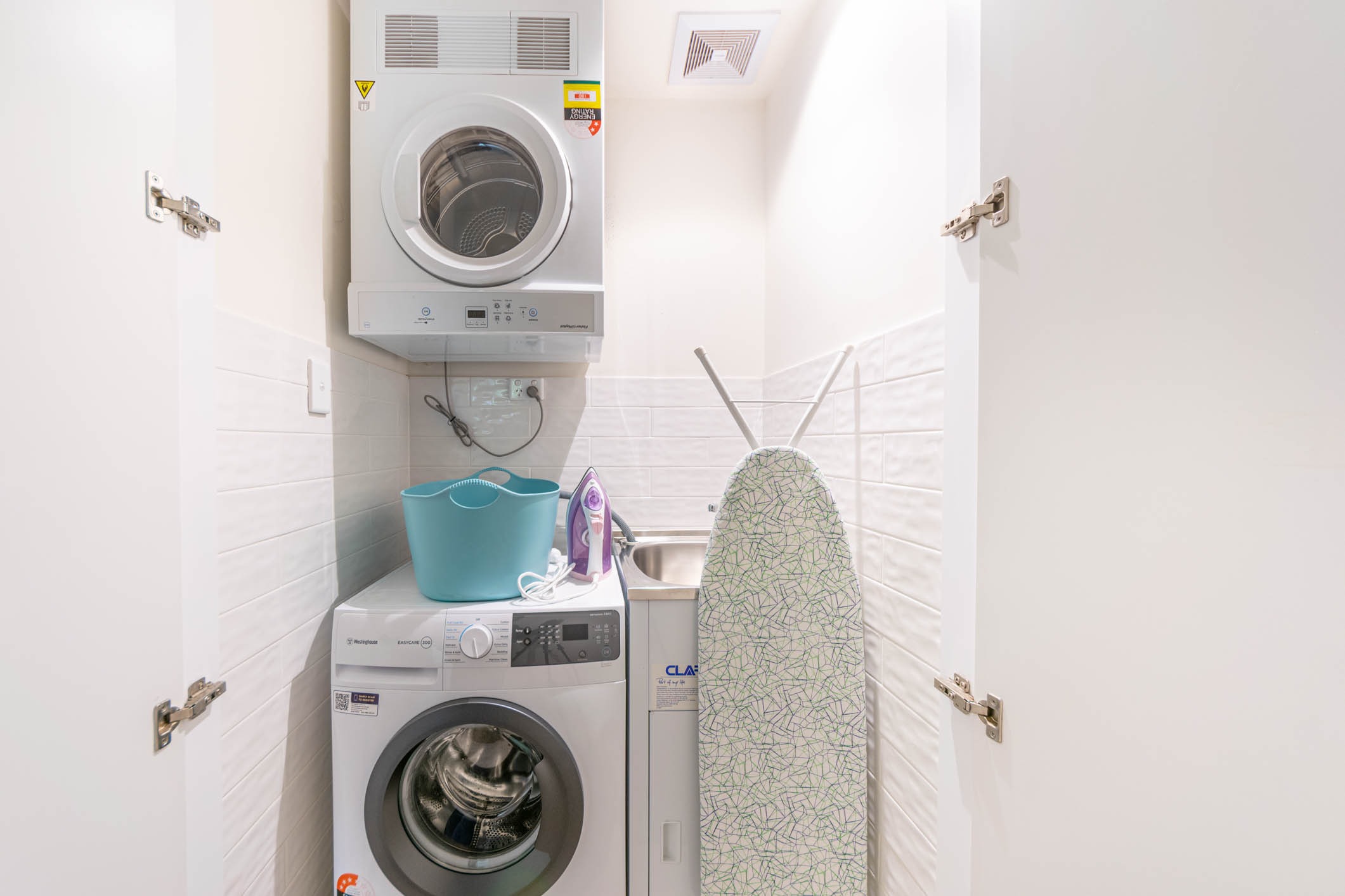 Mortlake 2 Bedroom Gale Street ML11-Sydney short term rentals
