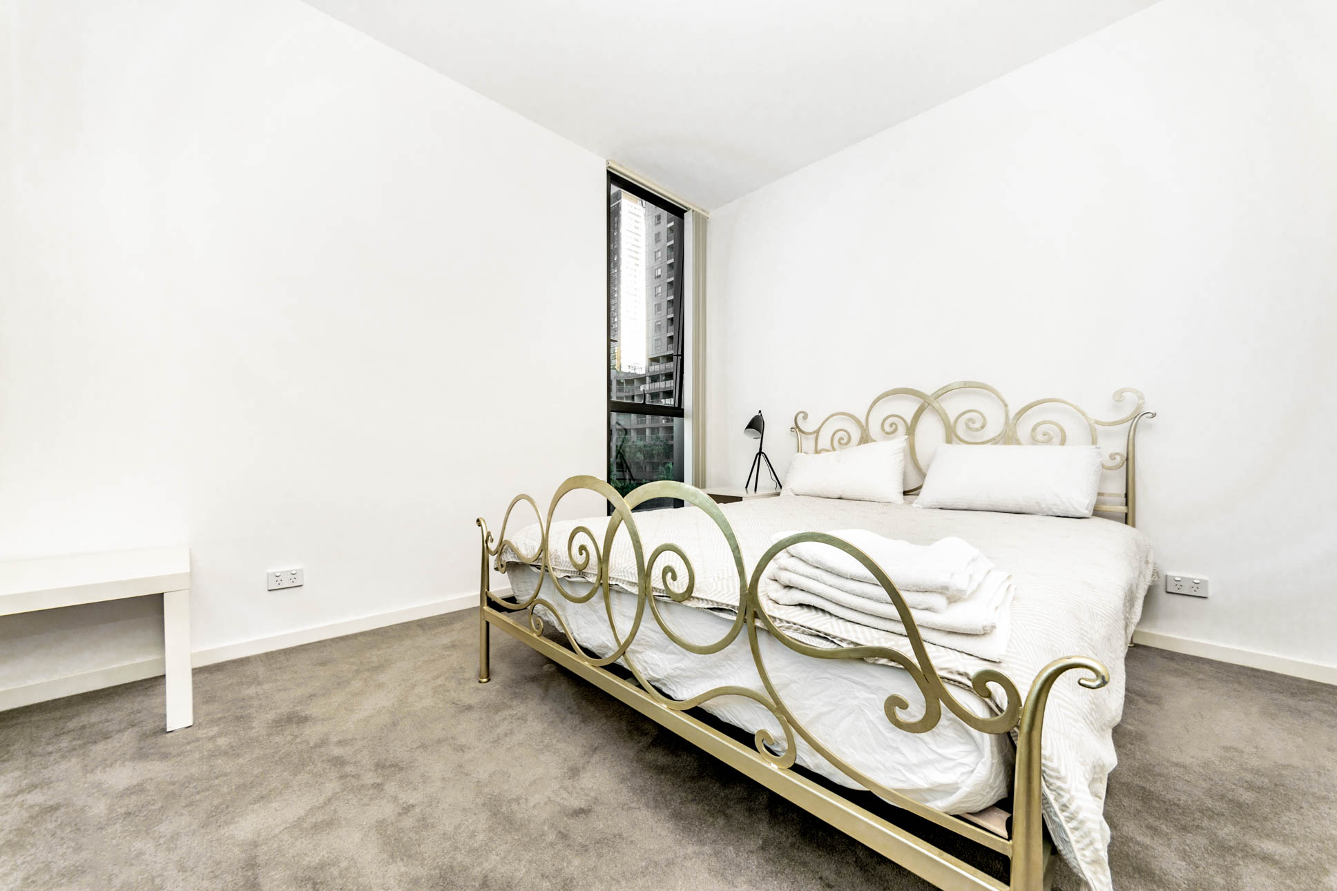 Willoughby 1 Bedroom + Study Penshurst Street WIL3-Sydney short term rentals