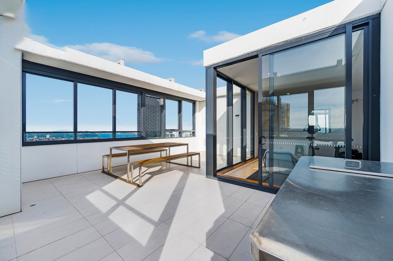 McMahons Point 1 Bedroom Blues Point Road MP191-Sydney short term rentals