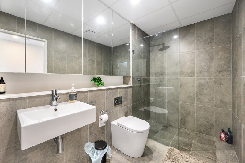 Surry Hills 2 Bedroom Foveaux Street SH289-Sydney short term rentals
