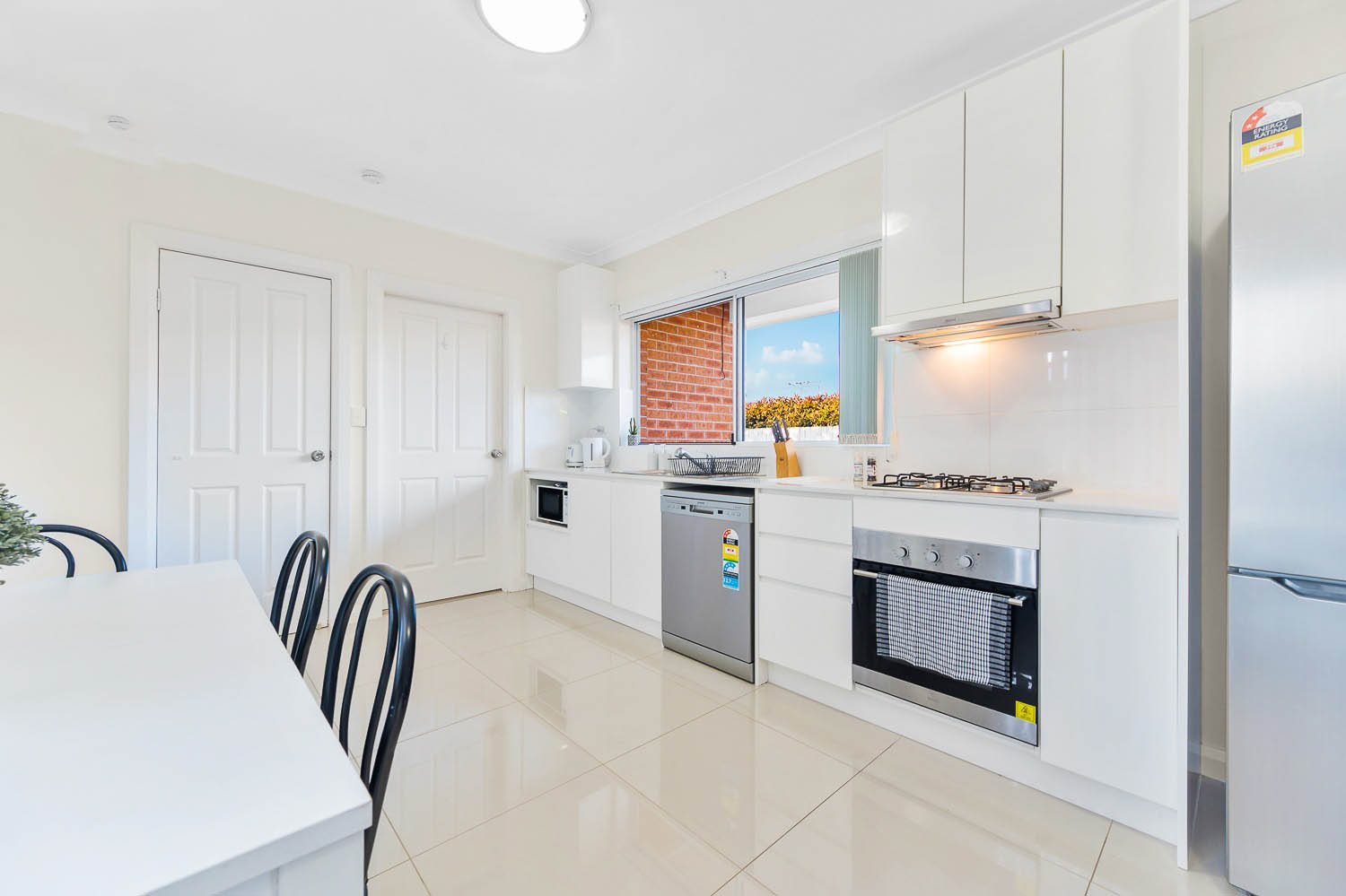 North Ryde 2 Bedroom Granny Flat Coxs Road NR251-Sydney short term rentals