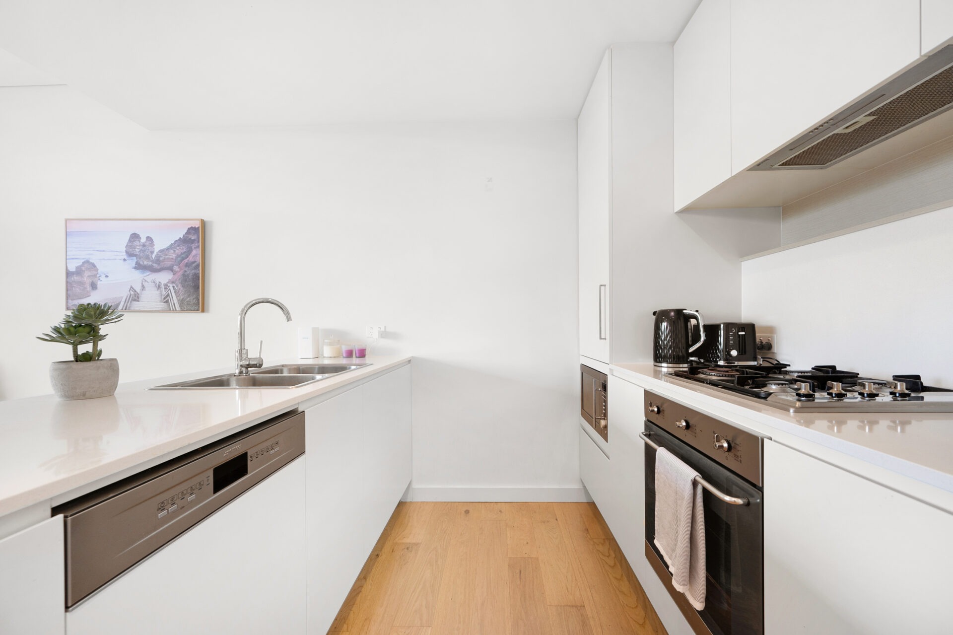 Ryde 2 Bedroom Parkes Street RY273-Sydney short term rentals