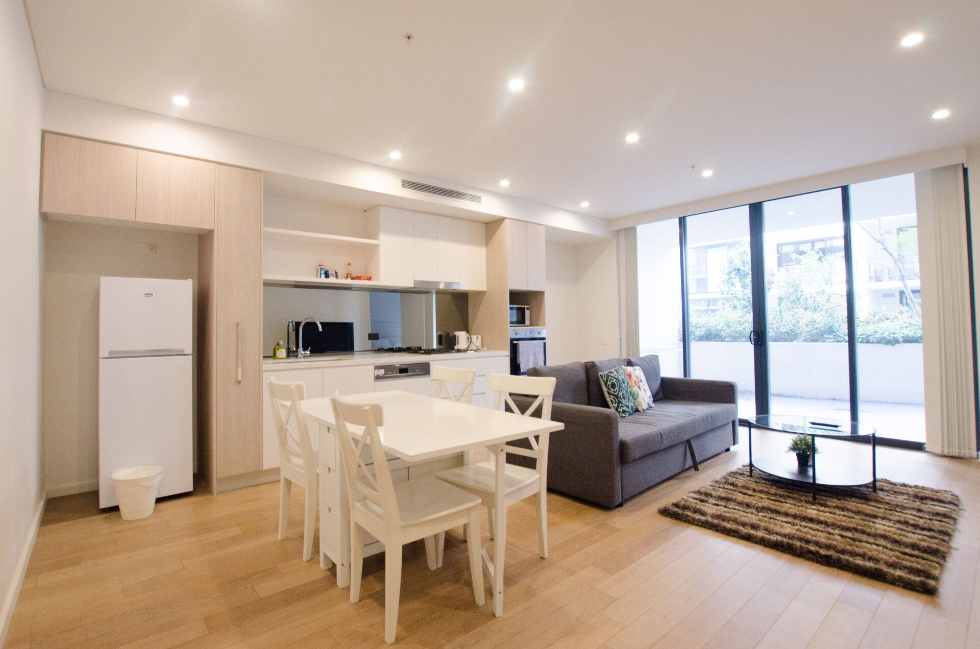 Mascot 2 Bedroom Church Avenue MAS4-Sydney short term rentals