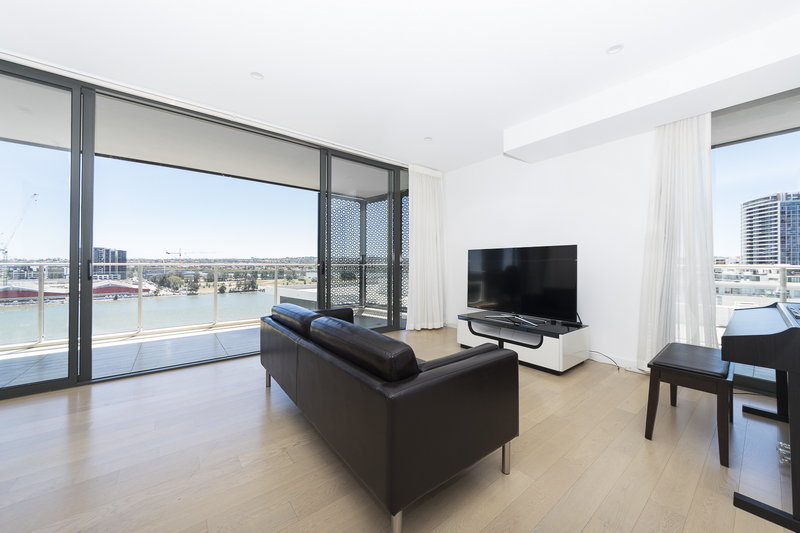 Drummoyne 2 Bedroom Lyons Road DR08-Sydney short term rentals