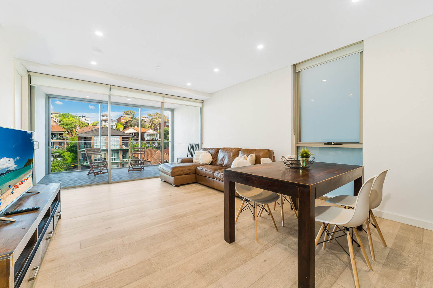 Randwick 2 Bedroom Avoca Street RAN263-Sydney short term rentals