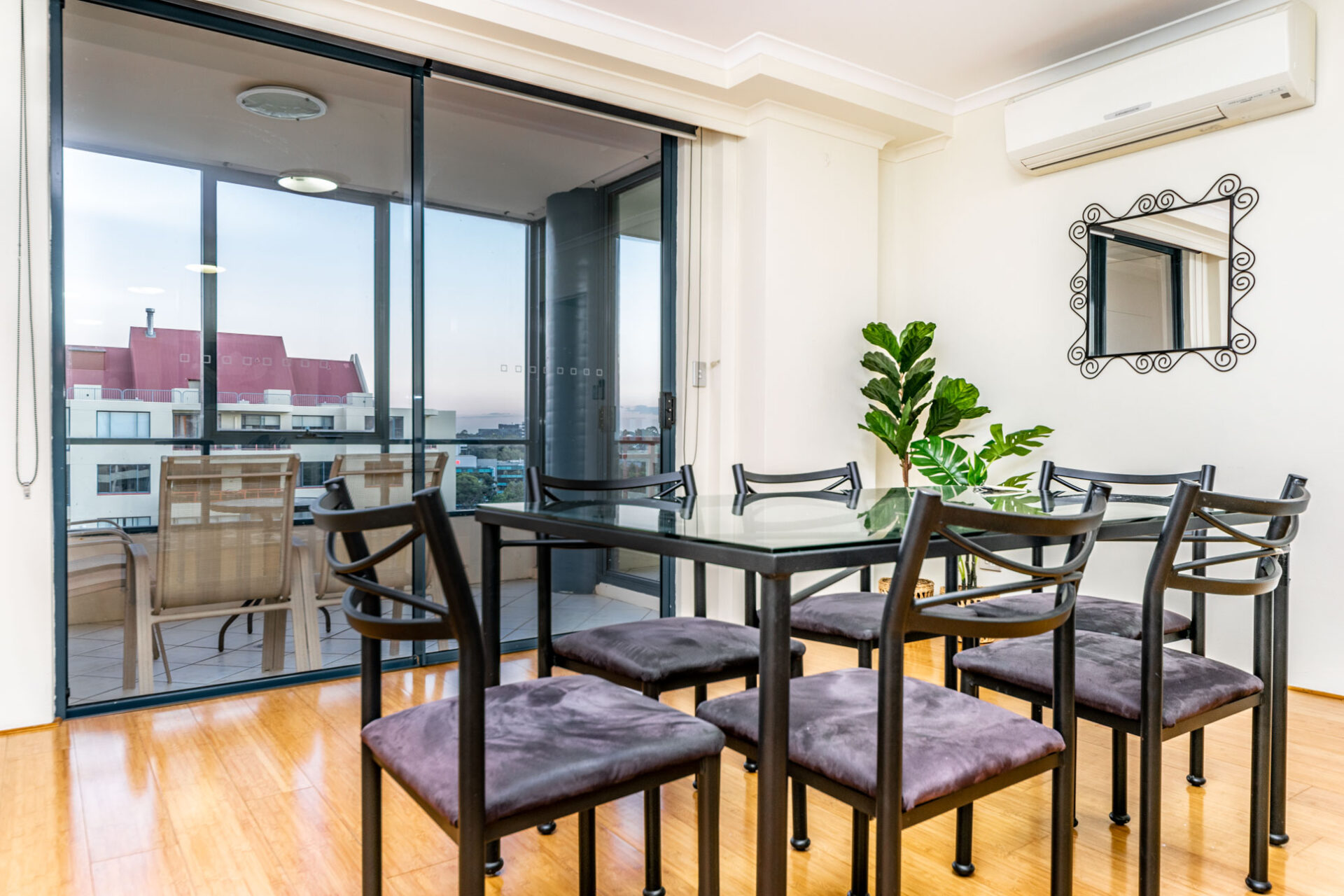 Meadowbank 2 Bedroom See Street MB48-Sydney short term rentals