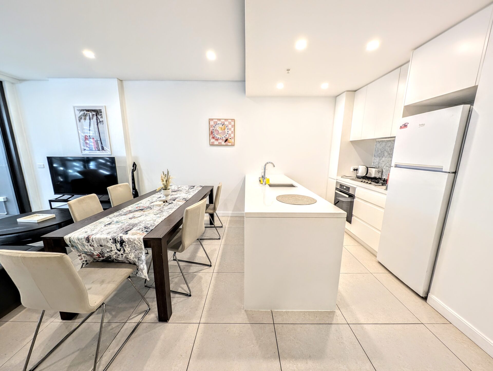 St Leonards 1 Bedroom Christie Street SL1102-Sydney short term rentals