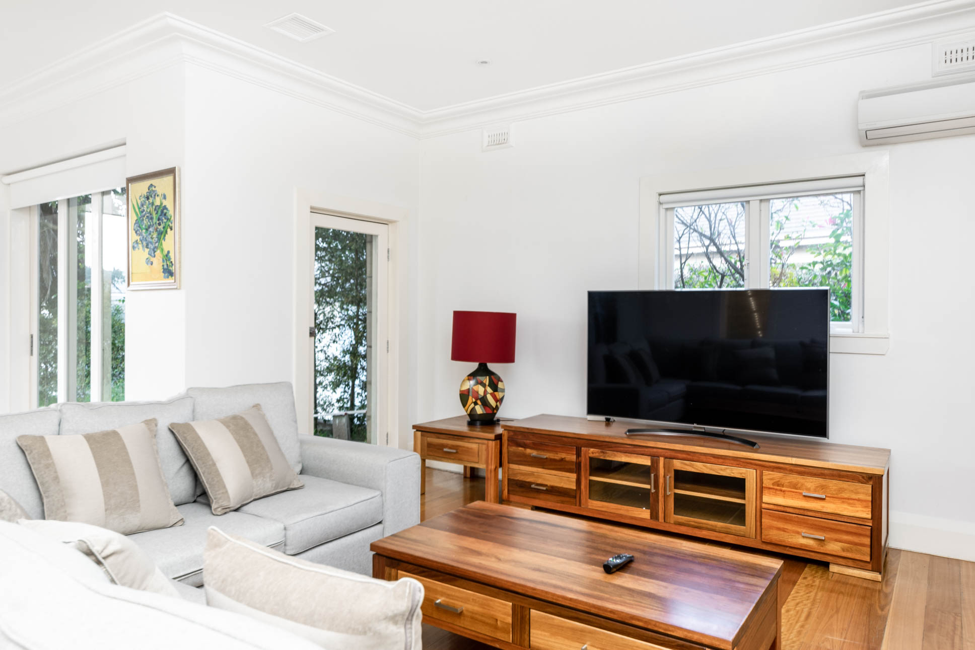 Cammeray Luxury 3 Bedroom House CAM8-Sydney short term rentals