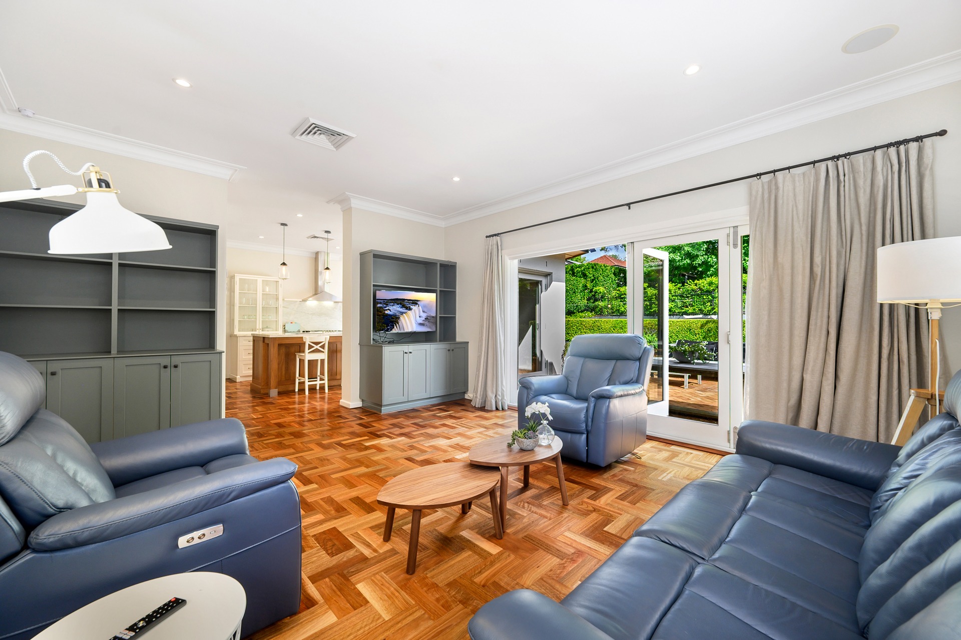 Roseville 5 Bedroom House Allison Avenue ROS53-Sydney short term rentals