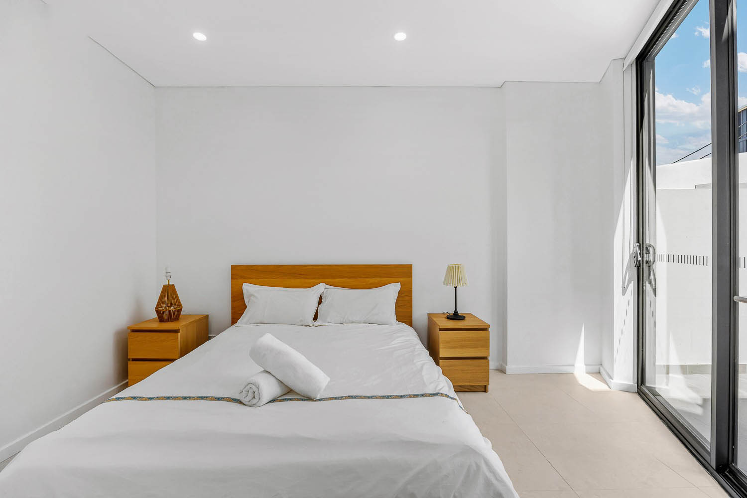 Lewisham 1 Bedroom Old Canterbury Road LEW1106-Sydney short term rentals