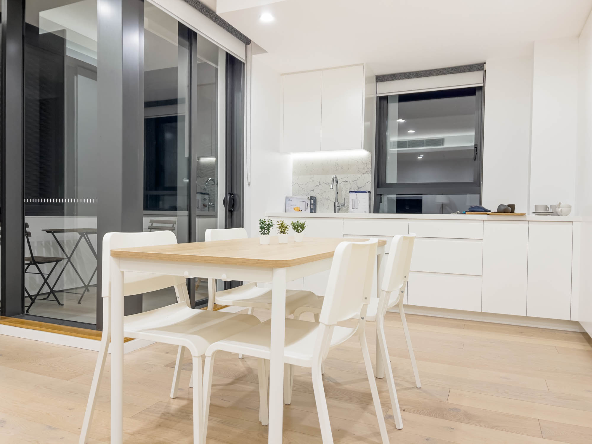 North Sydney 1 Bedroom Walker Street NS146-Sydney short term rentals