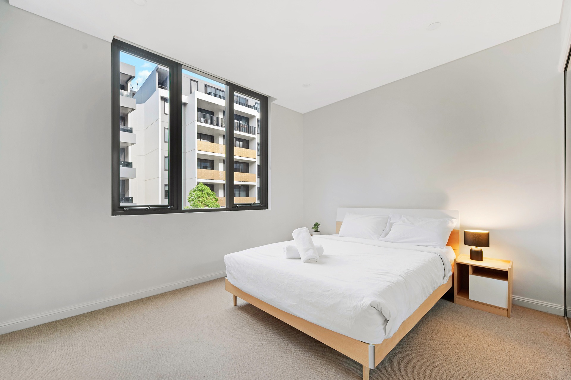 Botany 2 Bedroom Pemberton Street BOT2228-Sydney short term rentals