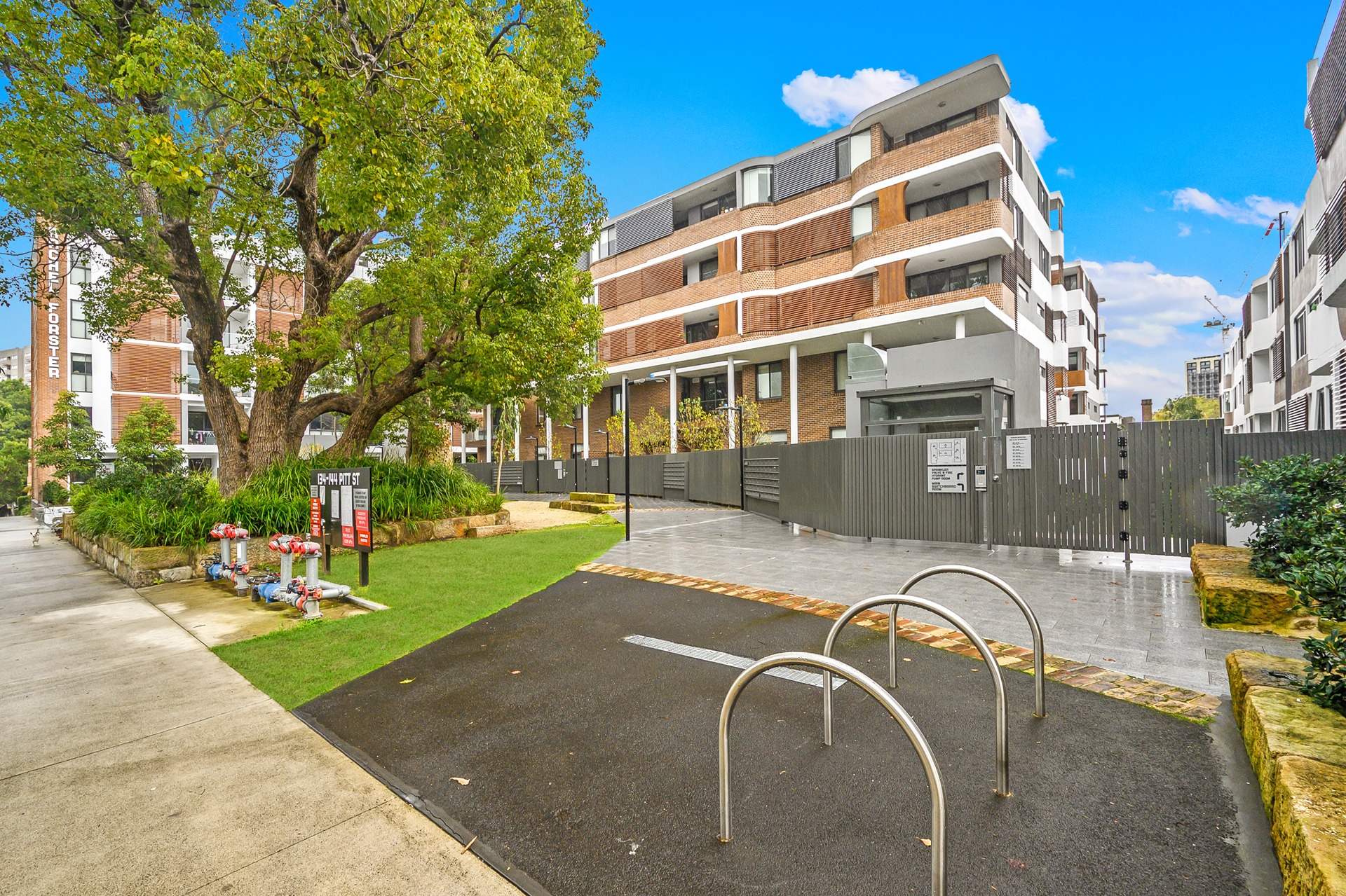 Surry Hills 2 Bedroom Foveaux Street SH289-Sydney short term rentals