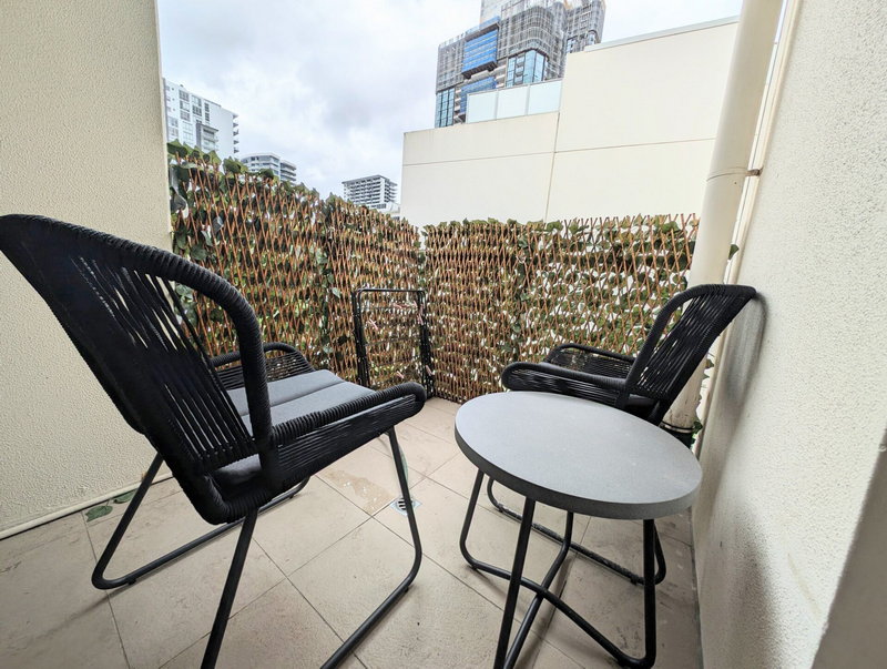 Concord 2 Bedroom Brewer Street CON215-Sydney short term rentals
