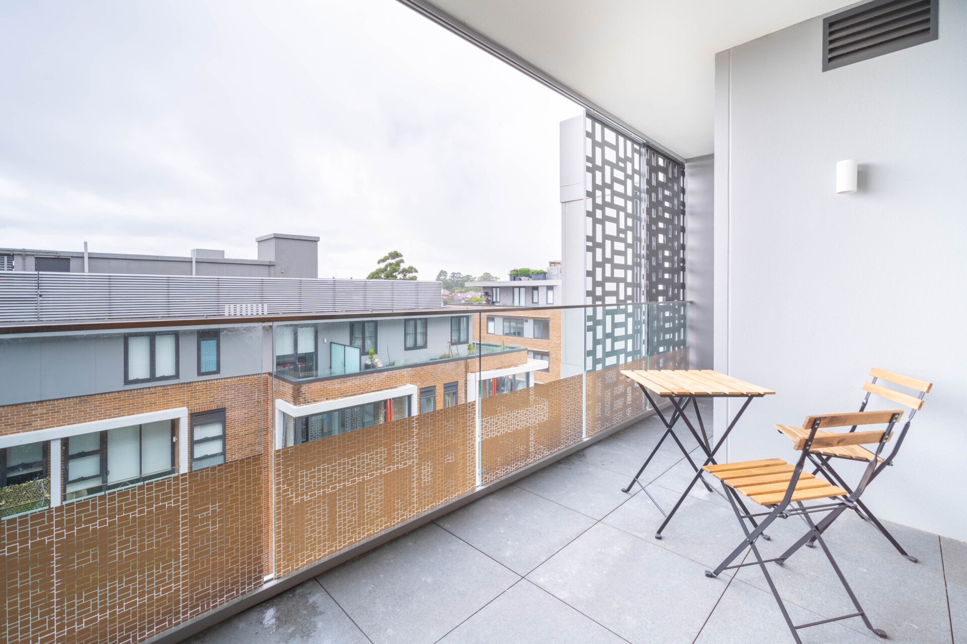 McMahons Point 1 Bedroom Blues Point Road MP165 -Sydney short term rentals
