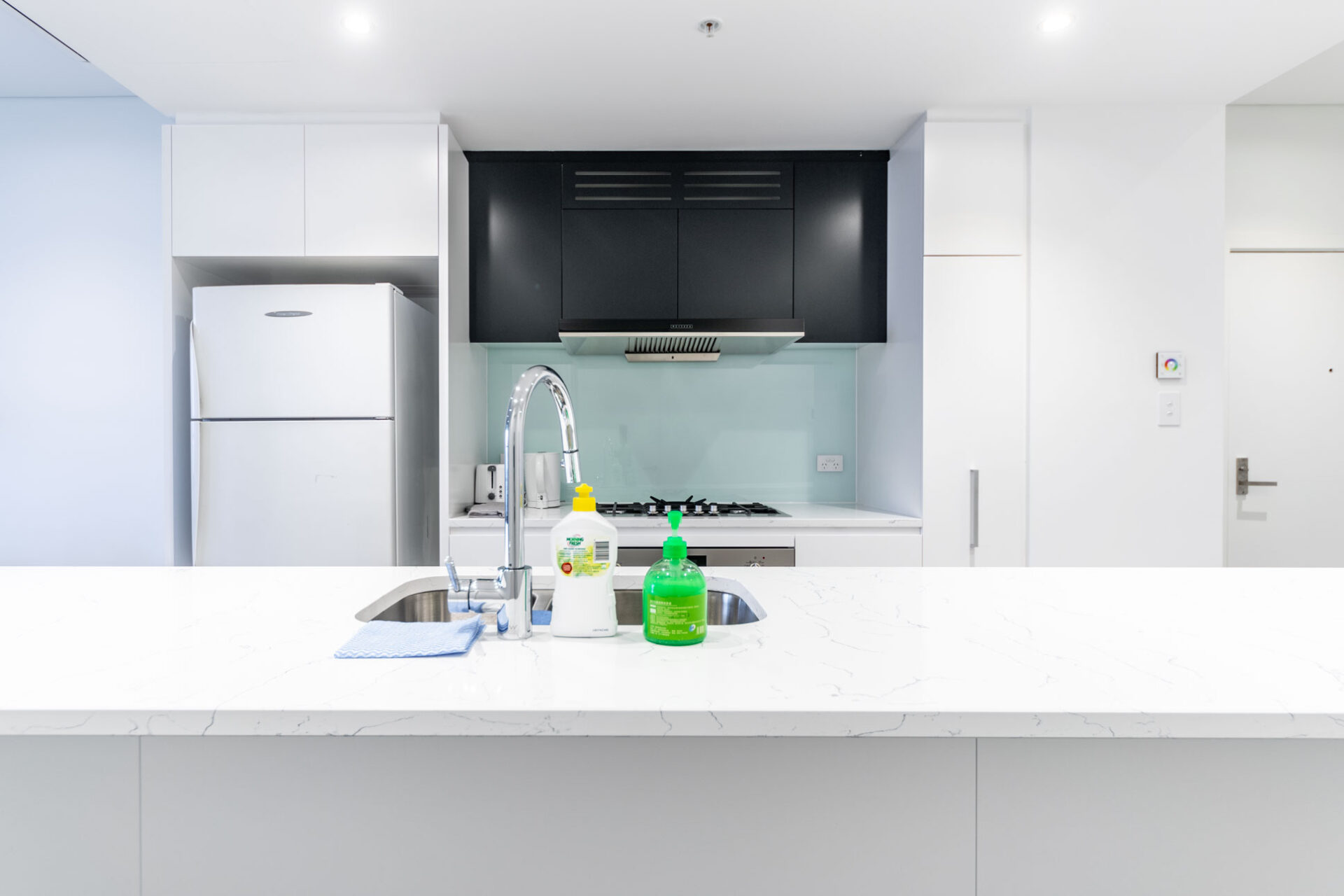 Meadowbank 2 Bedroom Bay Drive ME21-Sydney short term rentals